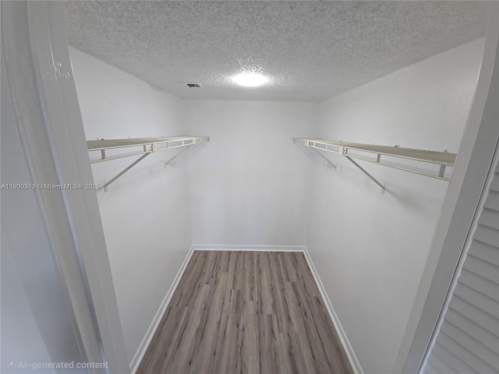 SHERWOOD SQUARE CONDOMINI - Residential Lease