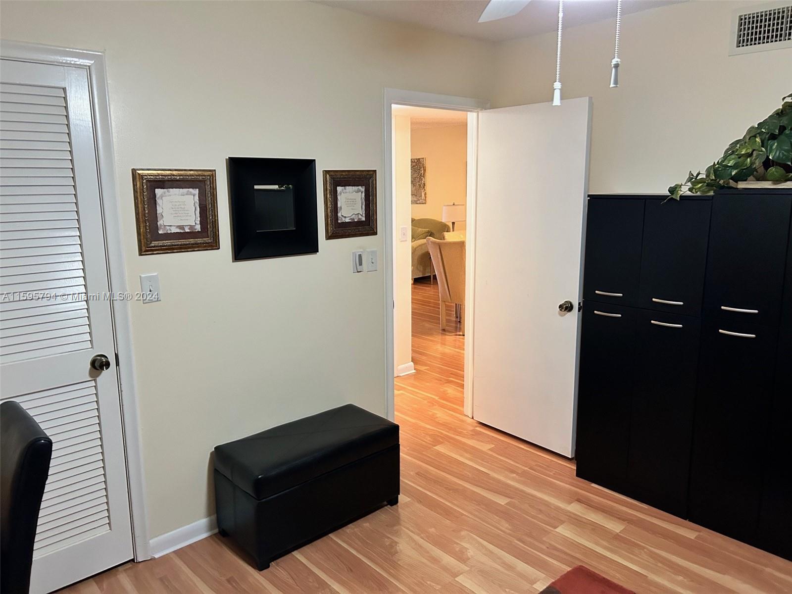 Photo 31 of 59 of 371 S Hollybrook Dr 308 condo