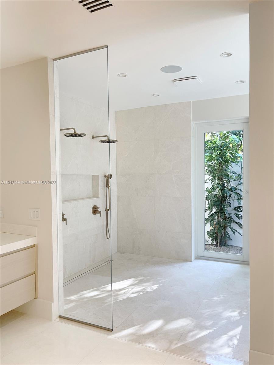 AVOCADO LAND CO SUB - Residential