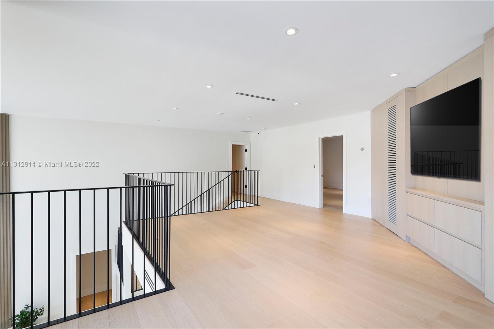 AVOCADO LAND CO SUB - Residential