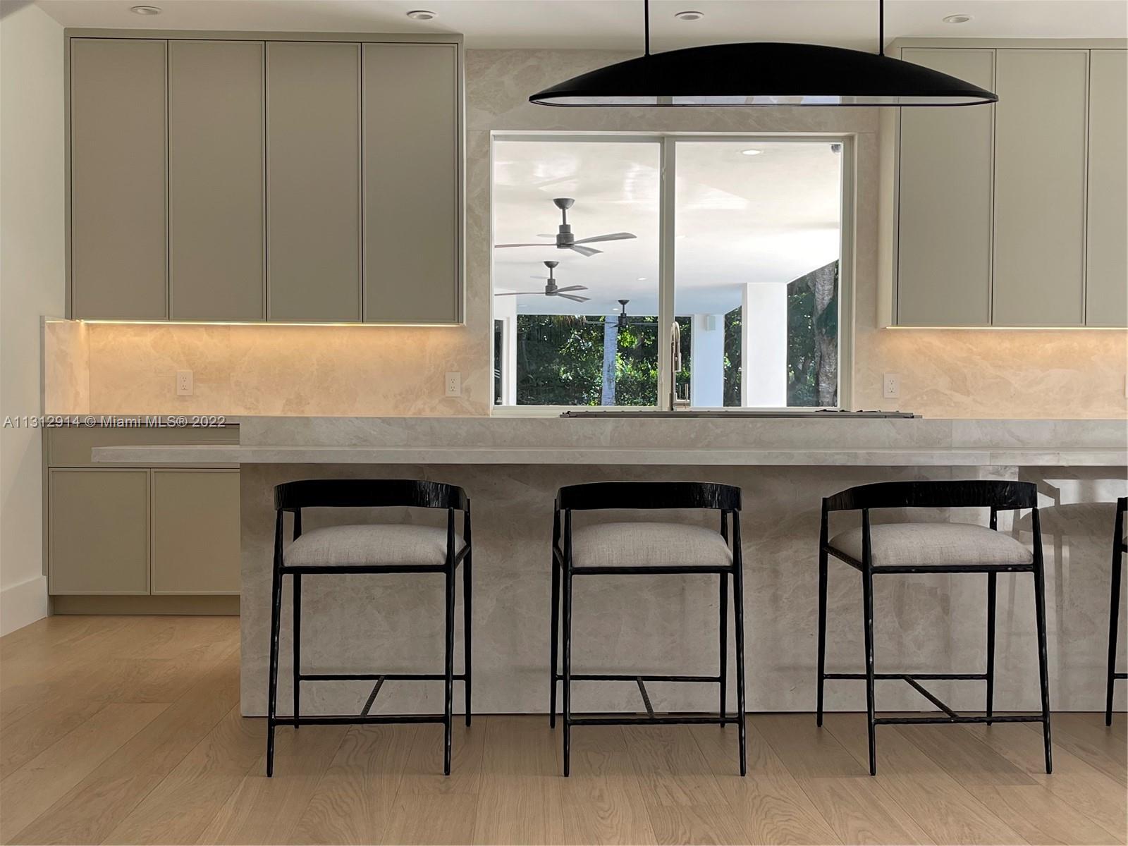 AVOCADO LAND CO SUB - Residential