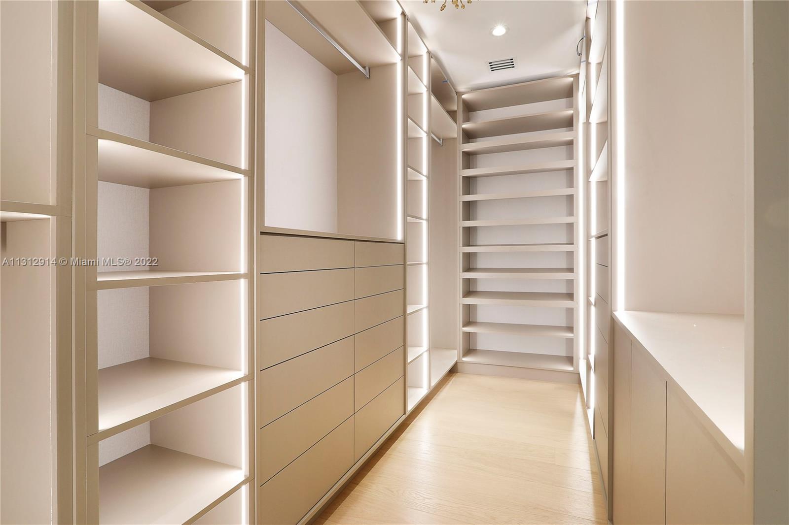 AVOCADO LAND CO SUB - Residential