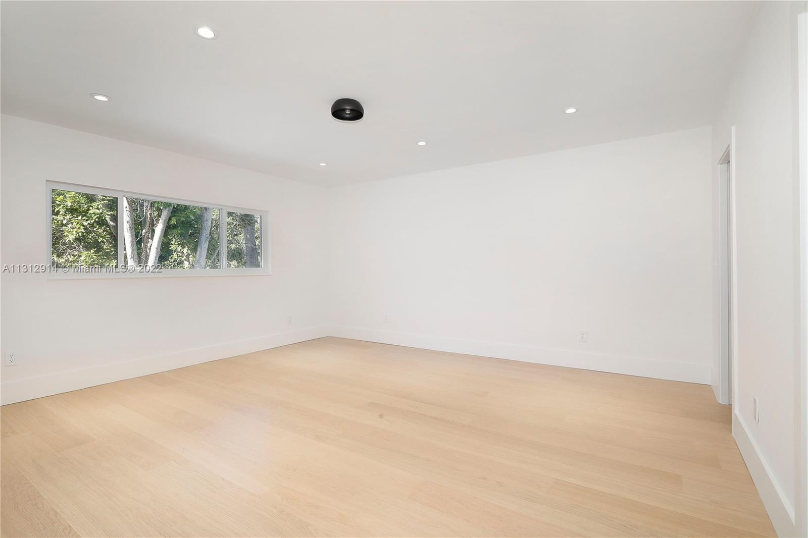 AVOCADO LAND CO SUB - Residential