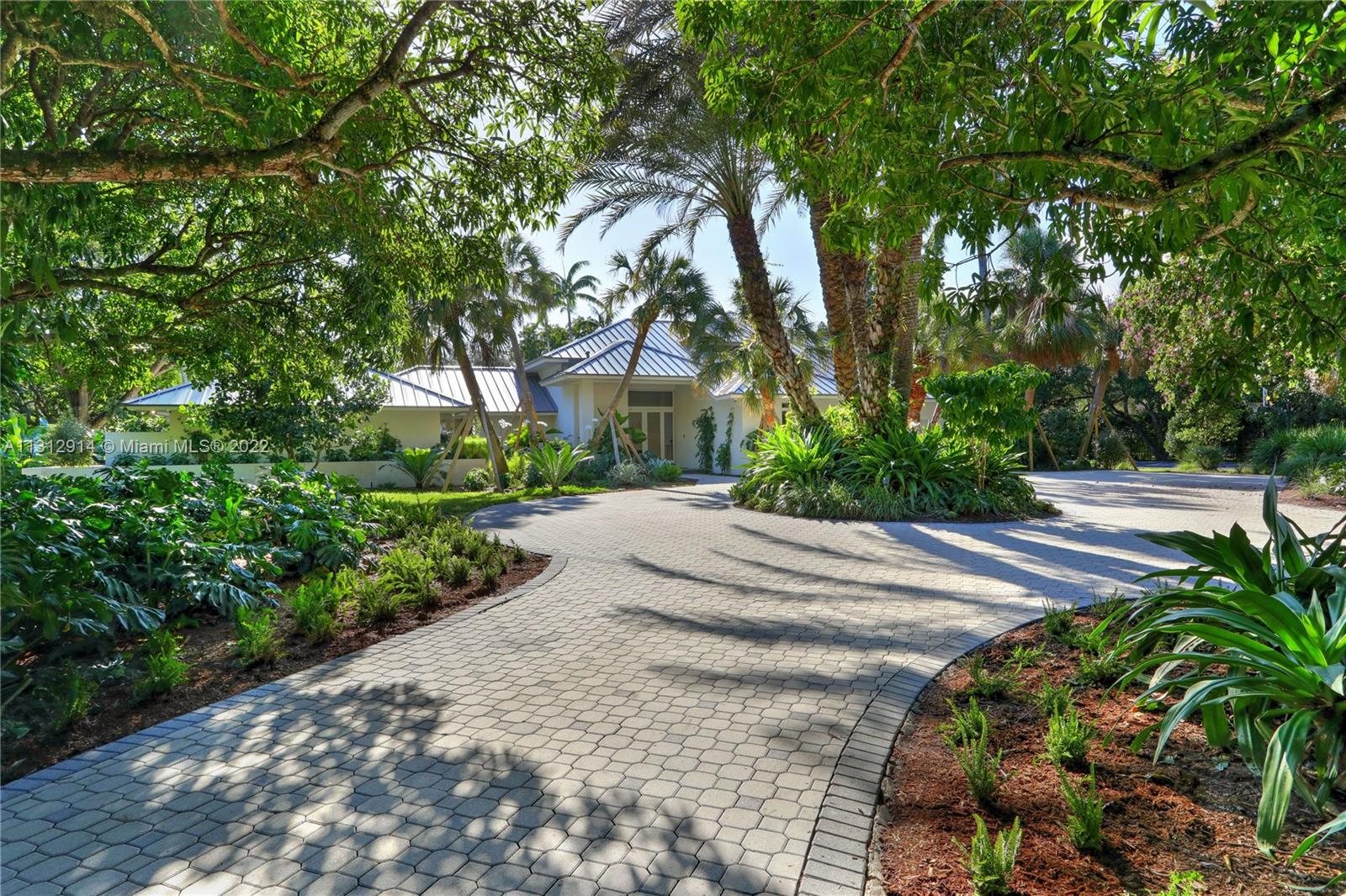 AVOCADO LAND CO SUB - Residential