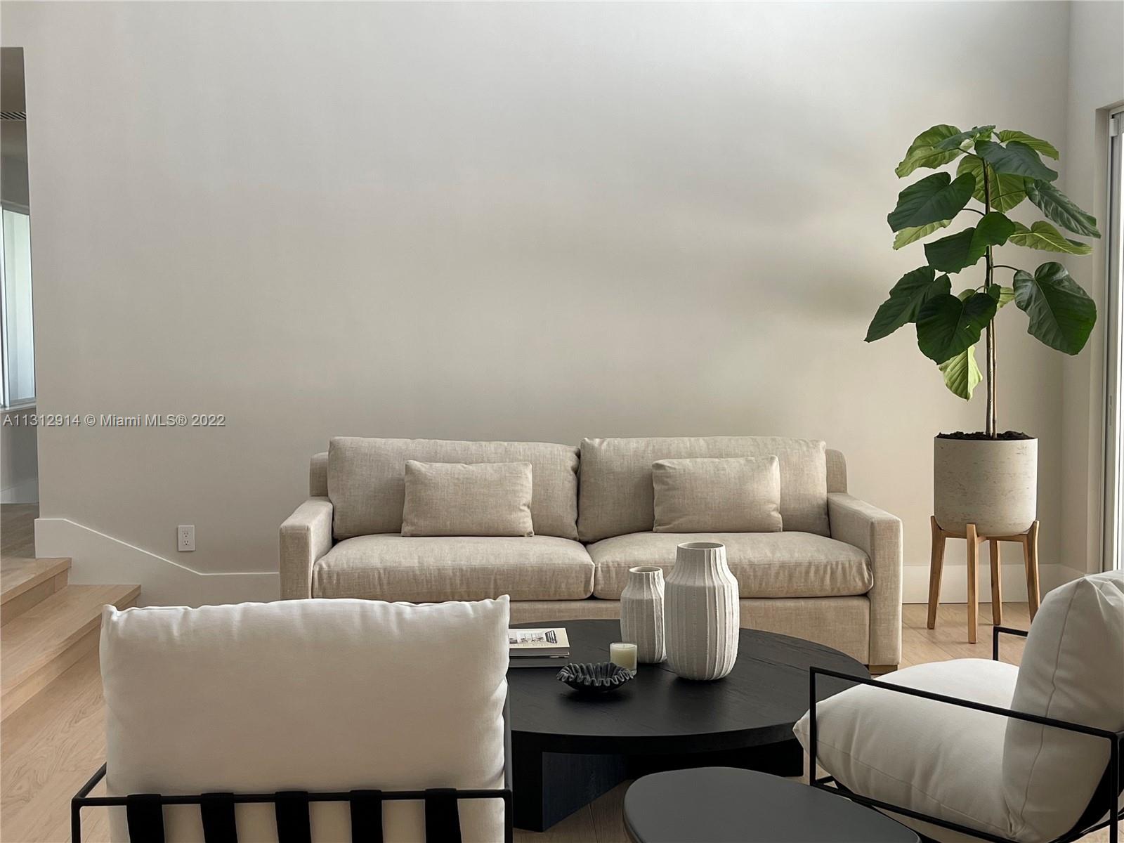 AVOCADO LAND CO SUB - Residential