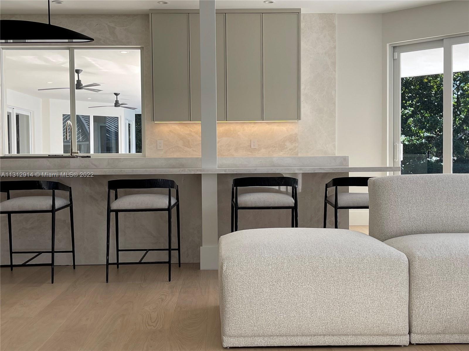 AVOCADO LAND CO SUB - Residential