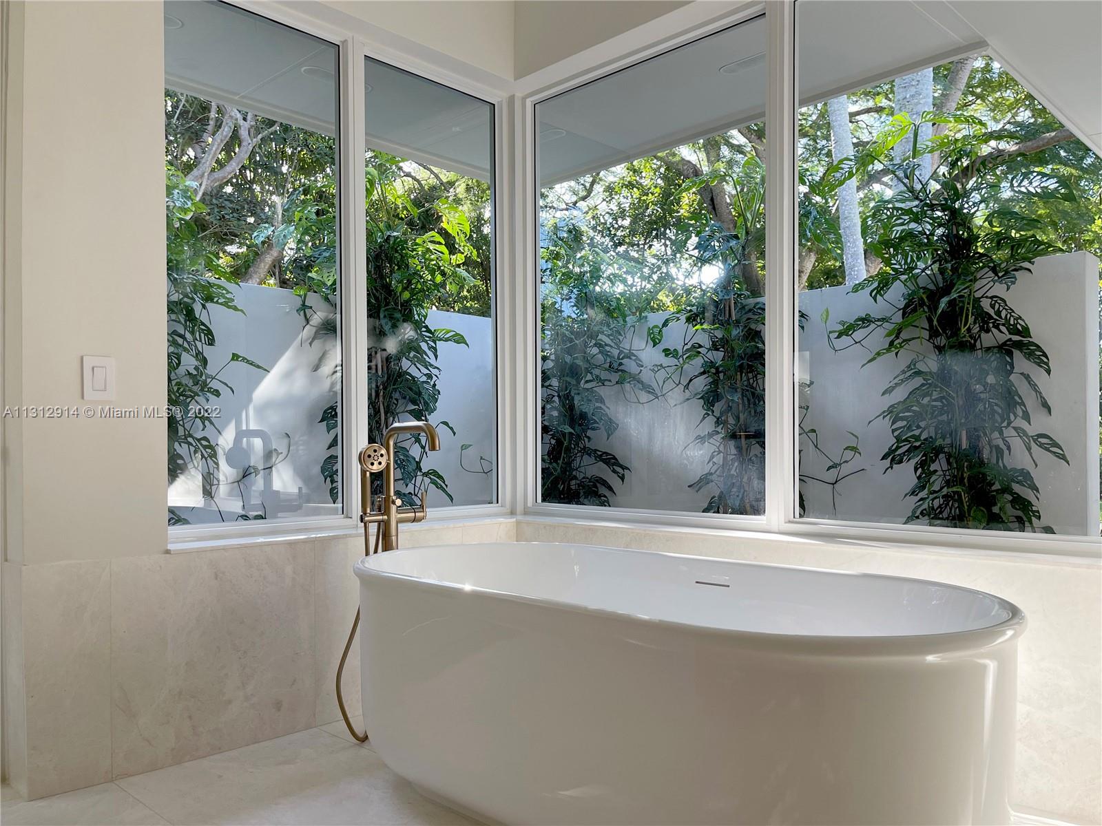 AVOCADO LAND CO SUB - Residential