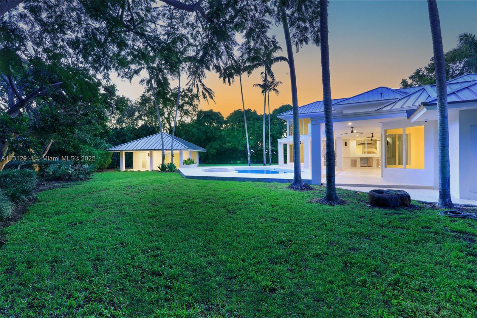 AVOCADO LAND CO SUB - Residential