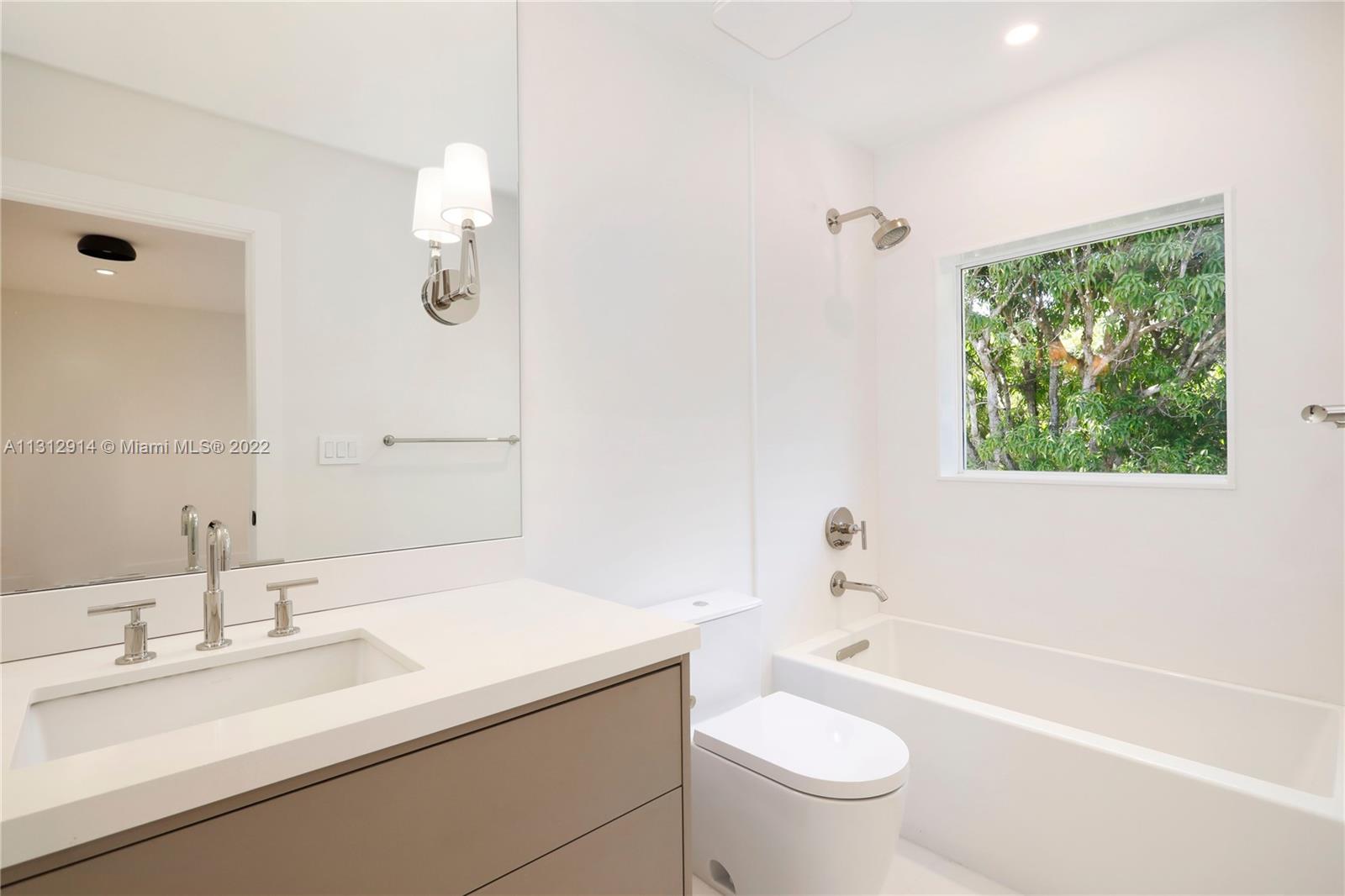 AVOCADO LAND CO SUB - Residential