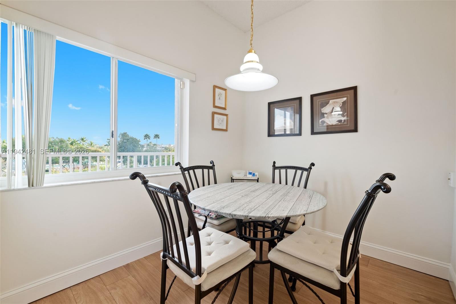 9587 Weldon Cir B403