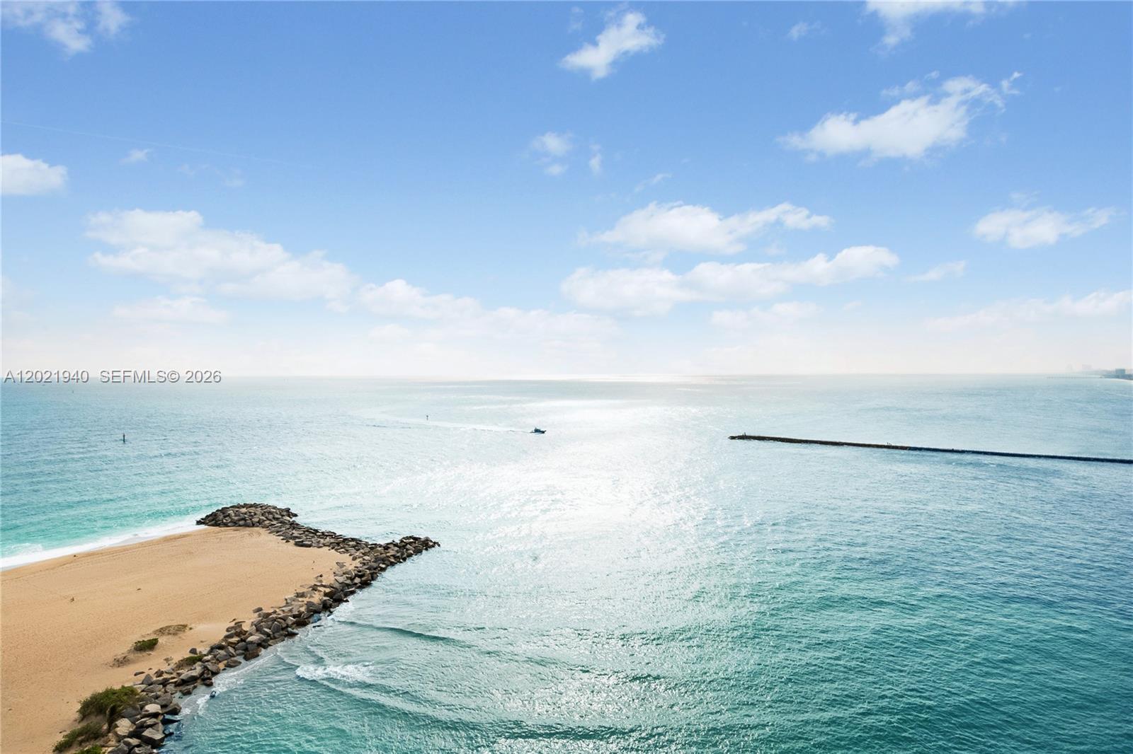 POINT OF AMERICA - Residential