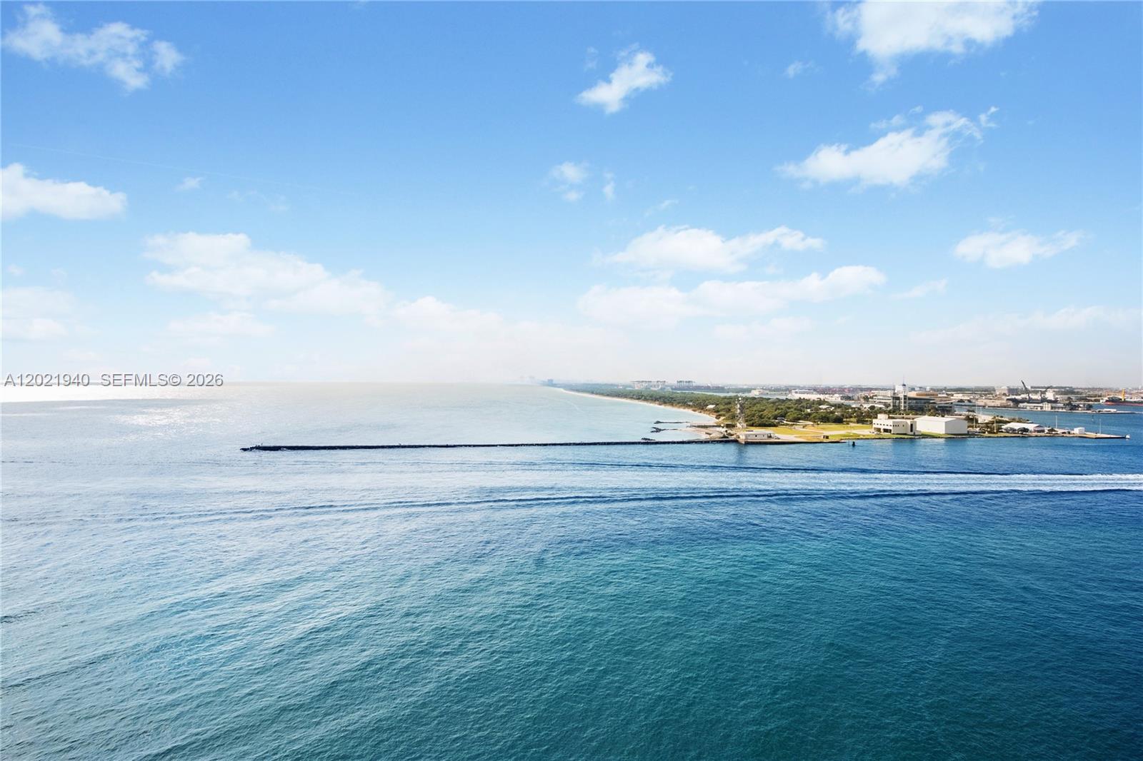 POINT OF AMERICA - Residential