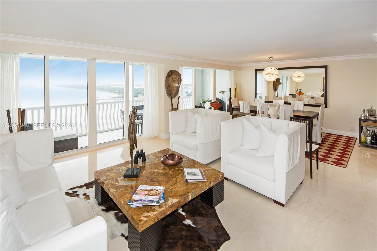 POINT OF AMERICA - Residential