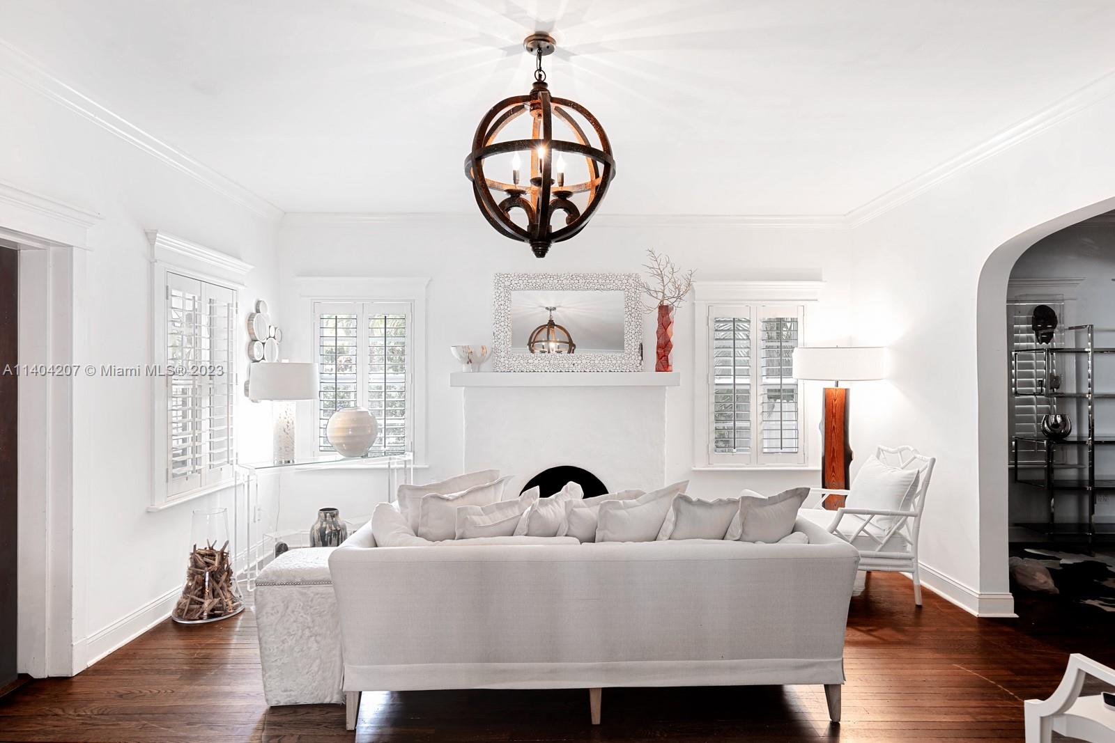 SHADOWLAWN - Residential