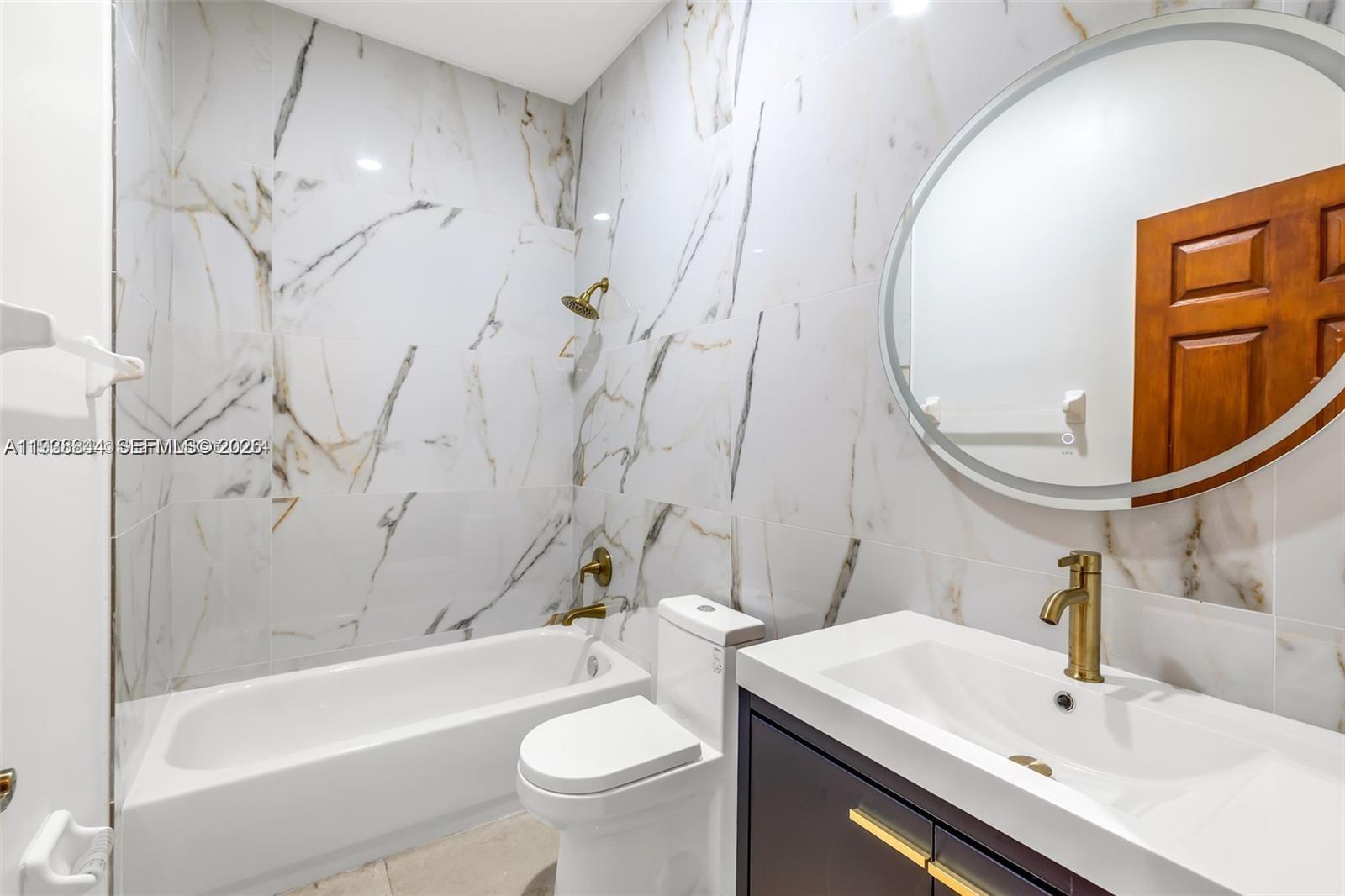 ISLES AT WESTON - Residential