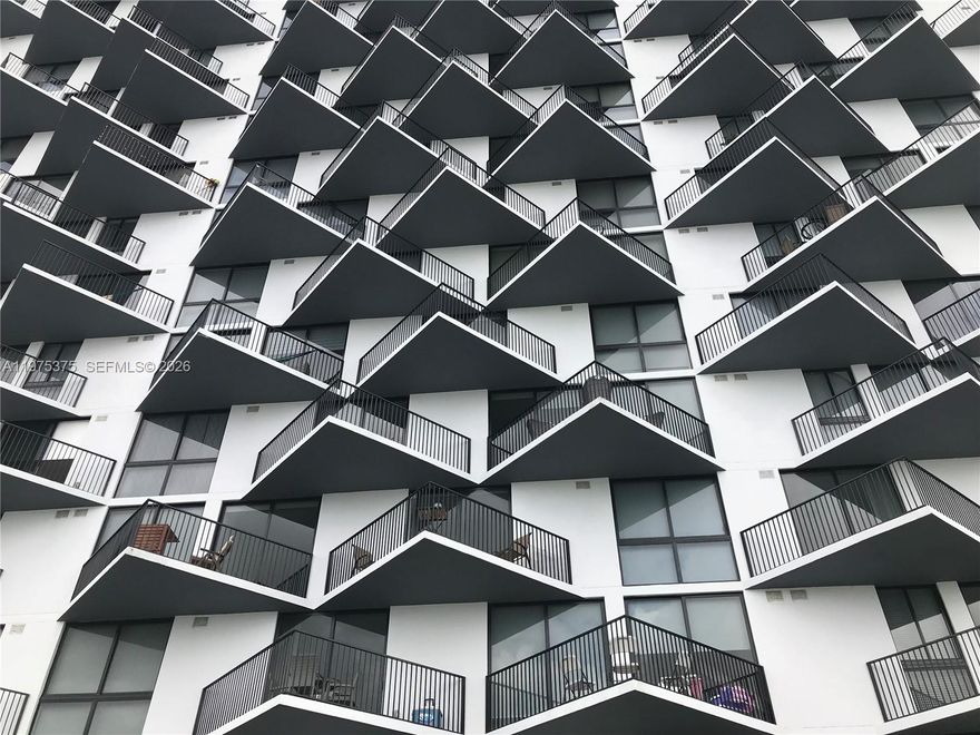 Beautiful and modern 2/2 in DWTWN Doral. Great view. Tile floors, floor to ceiling windows, Italian cabinets in kitchen, SS appliances, full size washer and dryer. Full luxury amenities including party Lounge Room, Conference Room, VALET PARKING, Sauna, GYM, Children Game Room, Social Clubroom, Climatized Pool, Spa-Jacuzzi, World Class Fitness Center. Close to 826 Hwy, A+ schools, parks and restaurants. 1 parking space assigned. Storage room. Property lease until 09/02/26