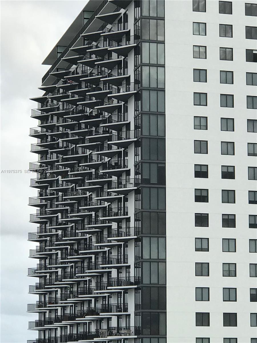 5252 PASEO CONDO - Residential