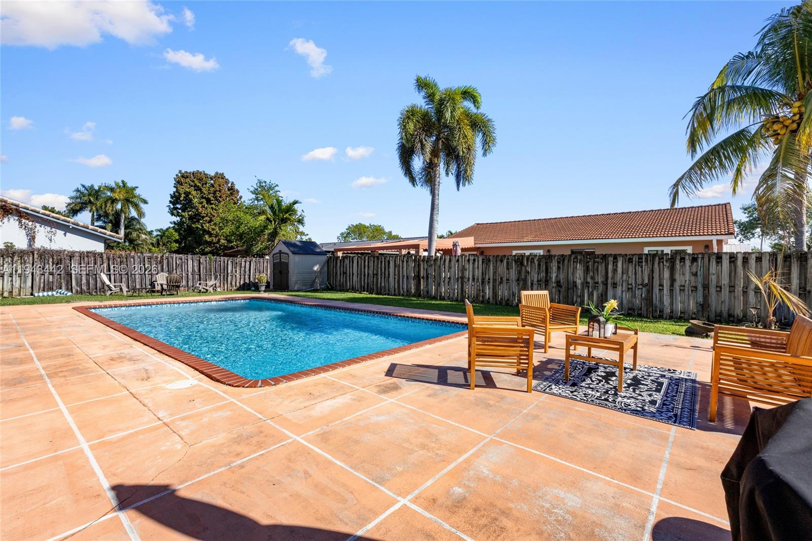 MED SOUTH - Residential