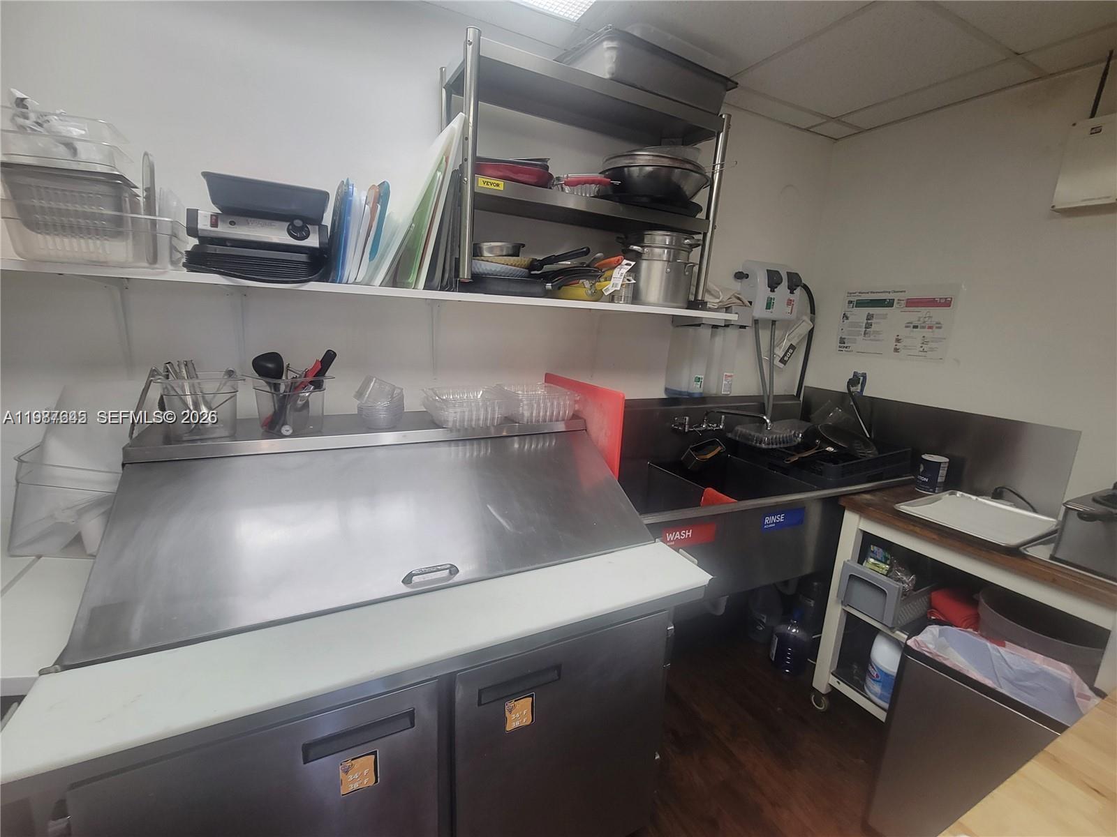 2568 NE MIAMI GARDENS