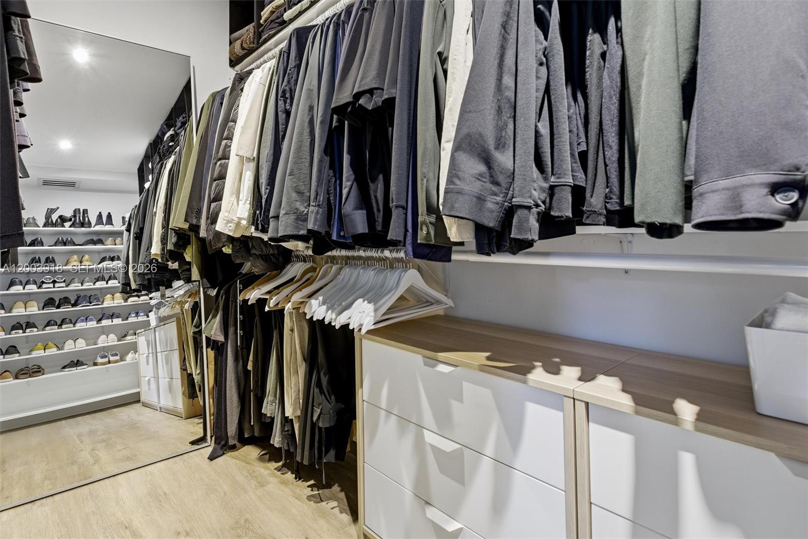 REV PL SEC 2 CC ESTATES - Residential