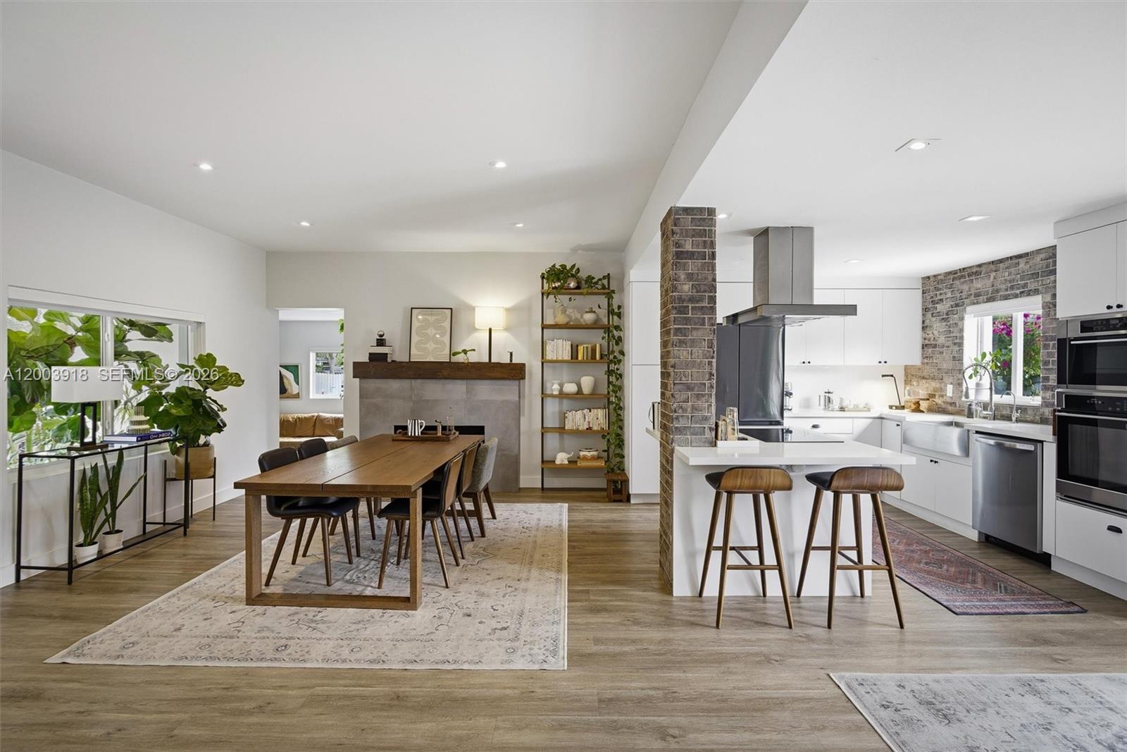 REV PL SEC 2 CC ESTATES - Residential