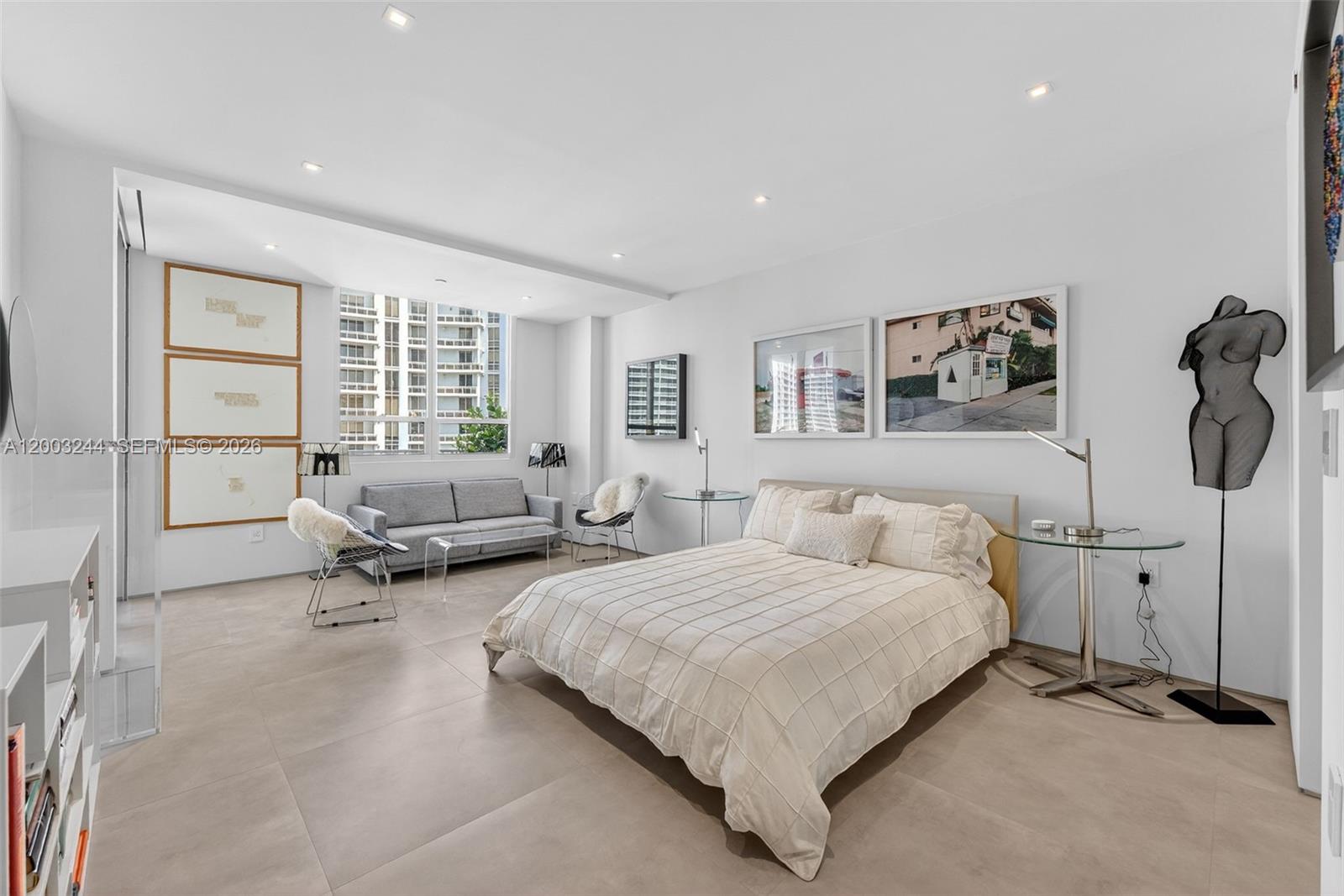 COURTS BRICKELL KEY CONDO - Residential