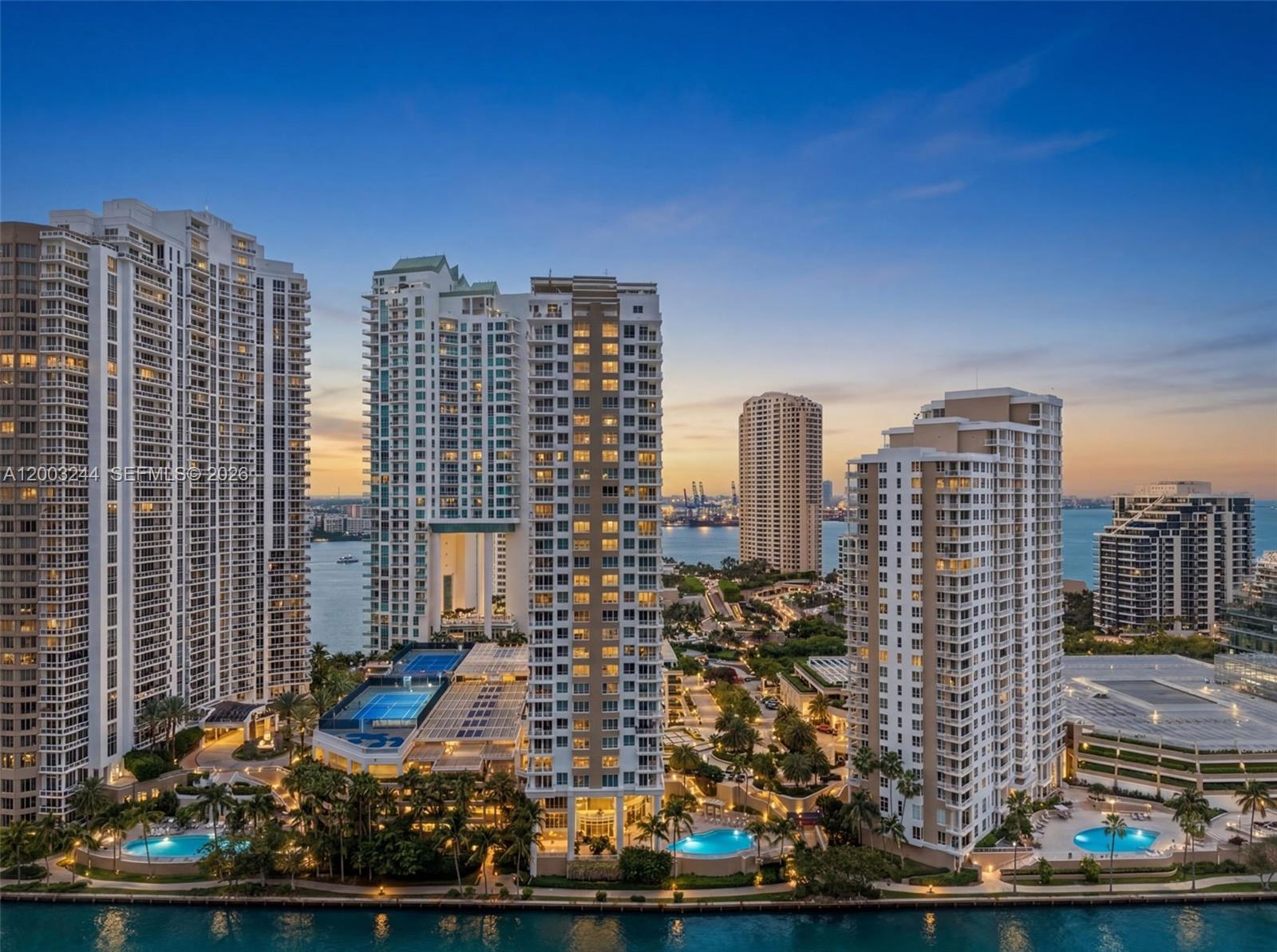 COURTS BRICKELL KEY CONDO - Residential