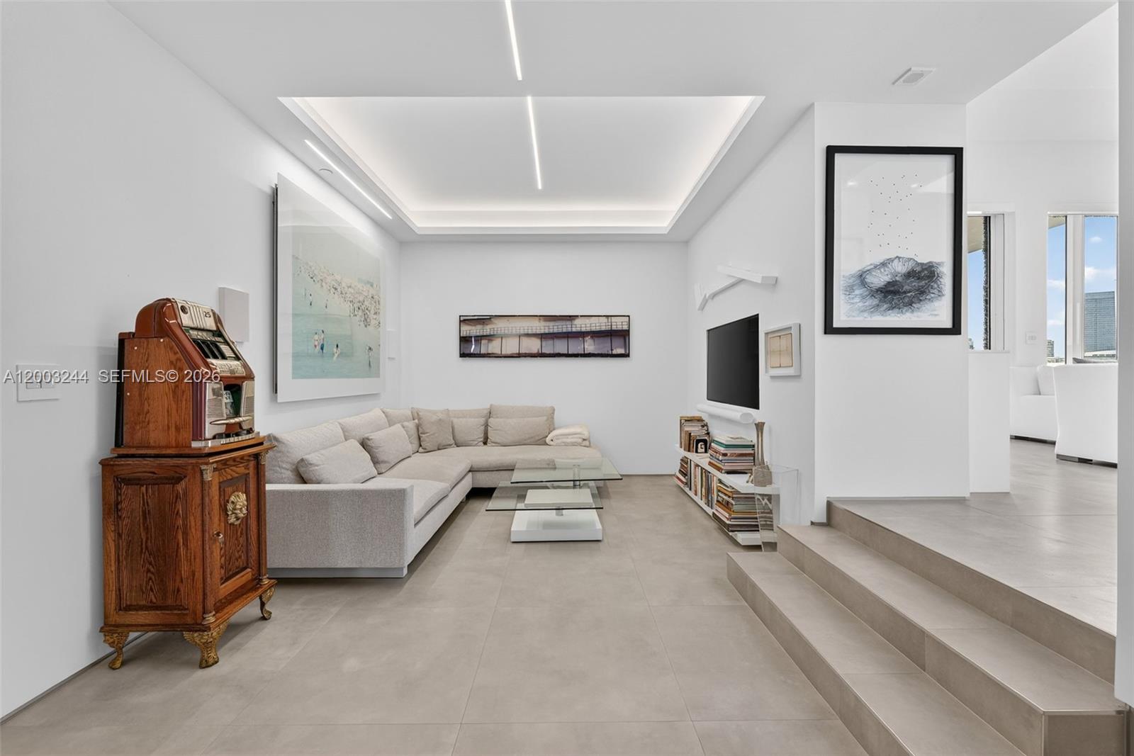 COURTS BRICKELL KEY CONDO - Residential