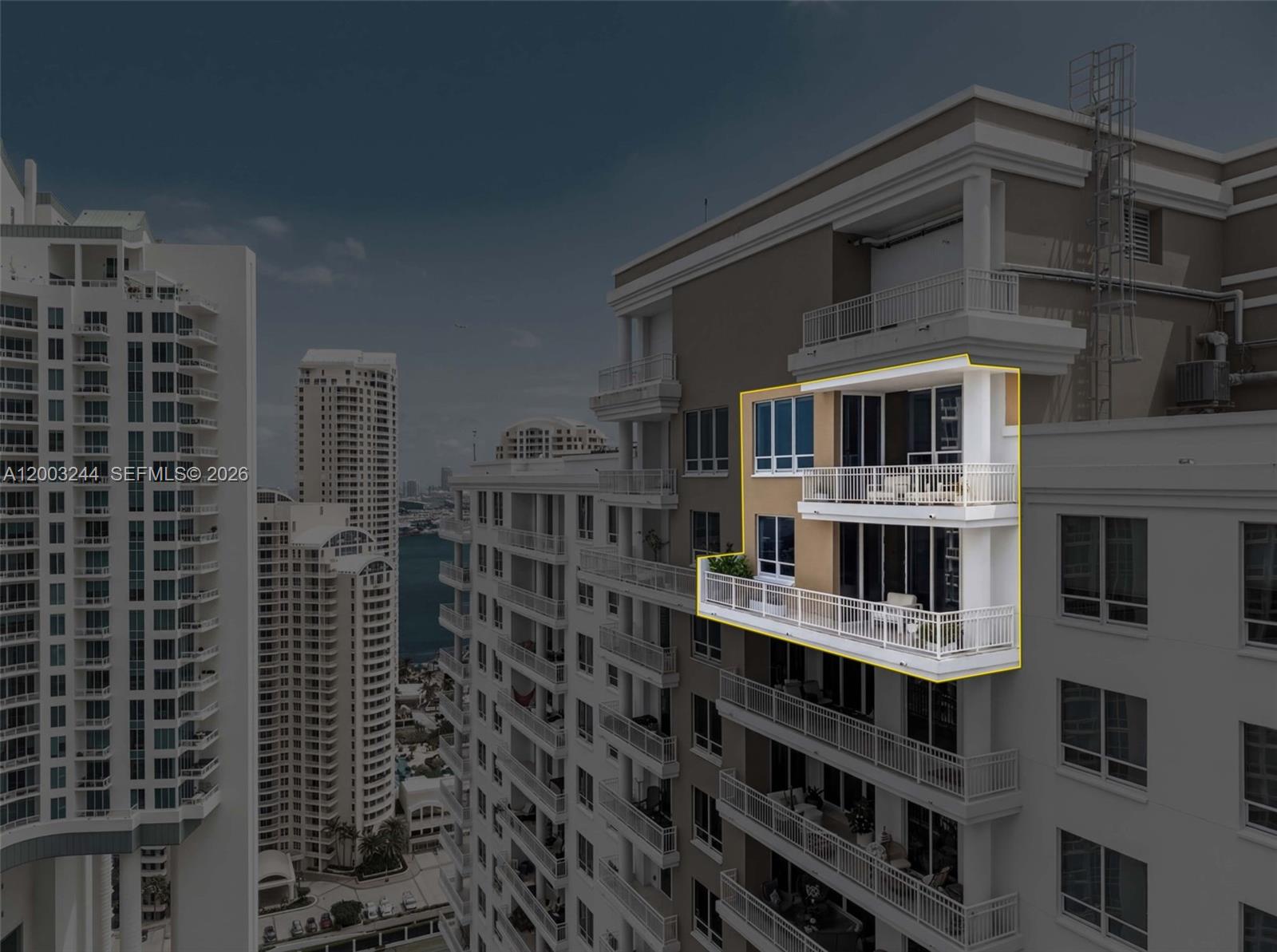 COURTS BRICKELL KEY CONDO - Residential