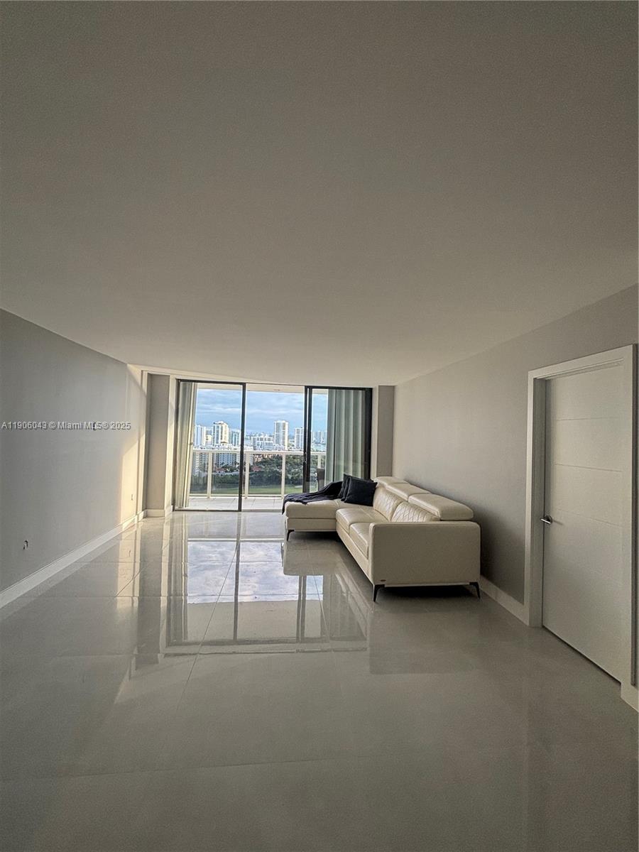 AVENTURA ELDORADO CONDO - Residential Lease