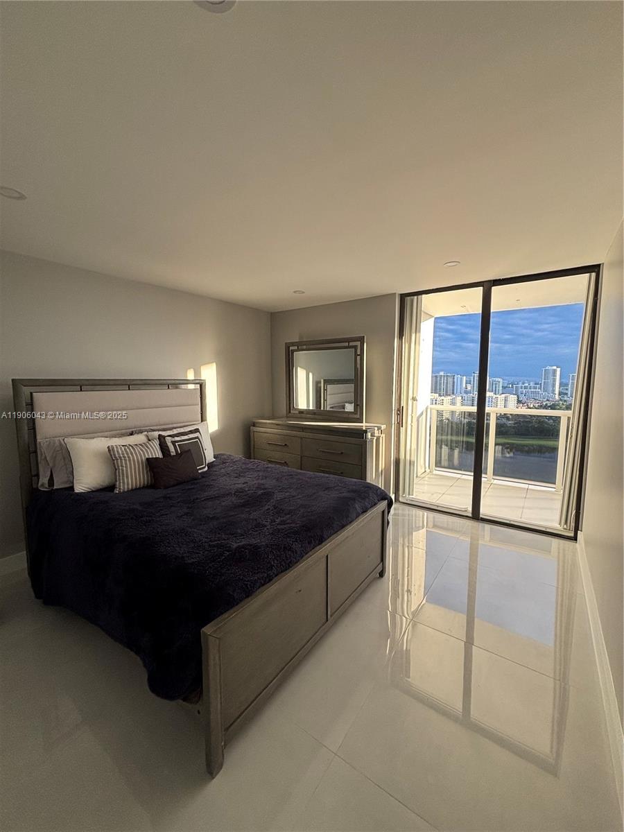 AVENTURA ELDORADO CONDO - Residential Lease