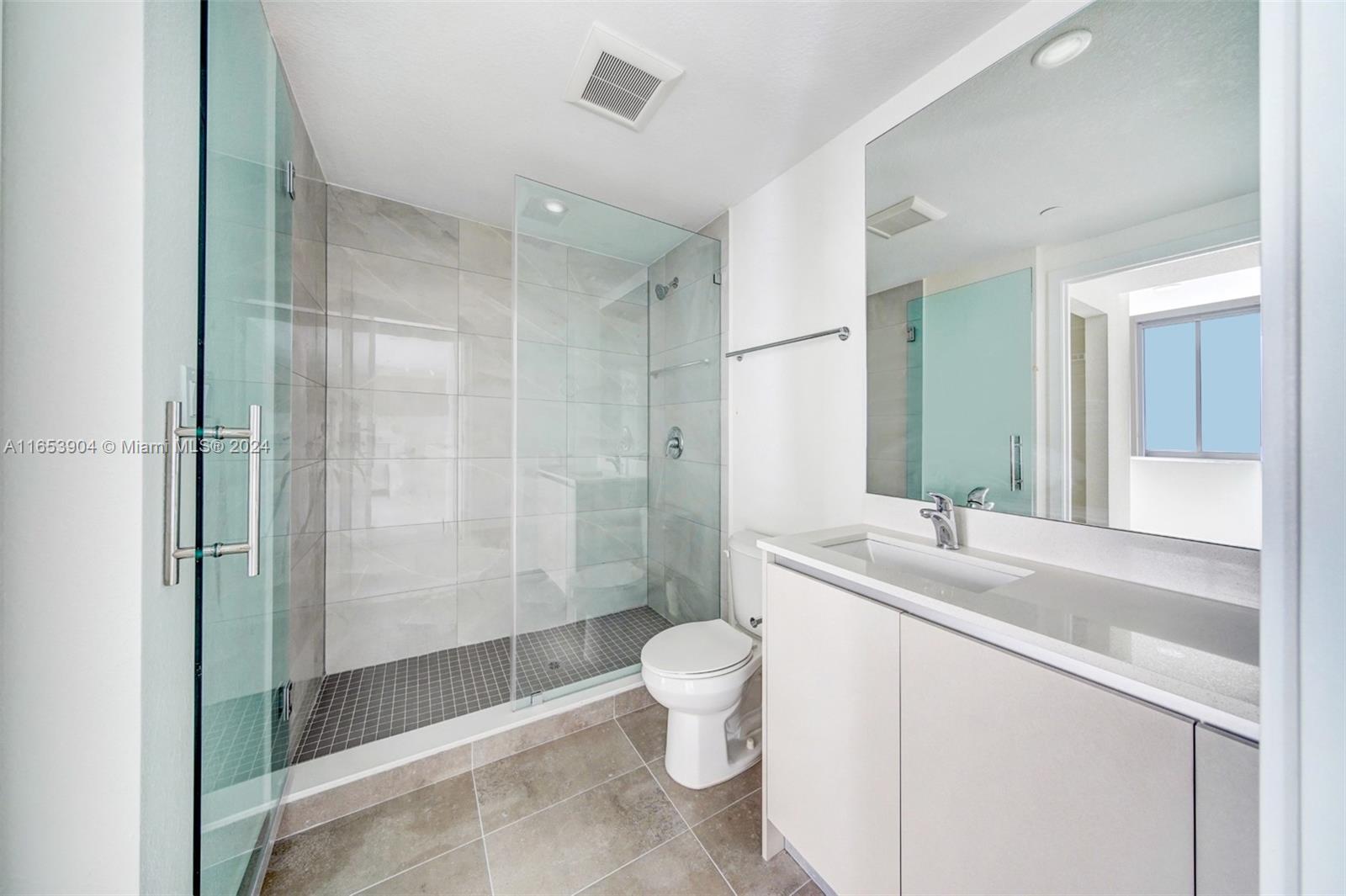 GRAND BAY SOUTH ROADS - Residential Lease