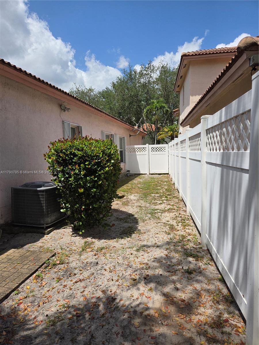 TURTLE RUN - Residential