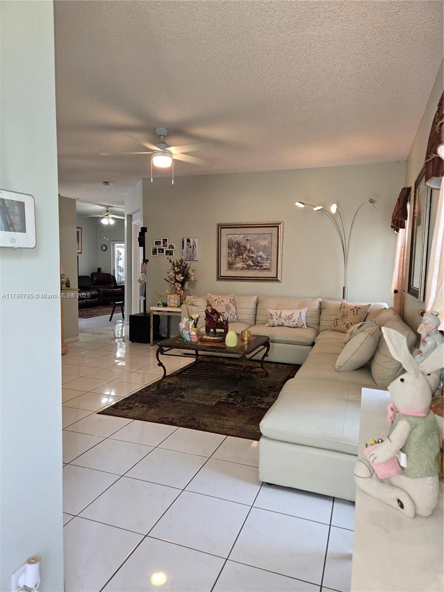 TURTLE RUN - Residential