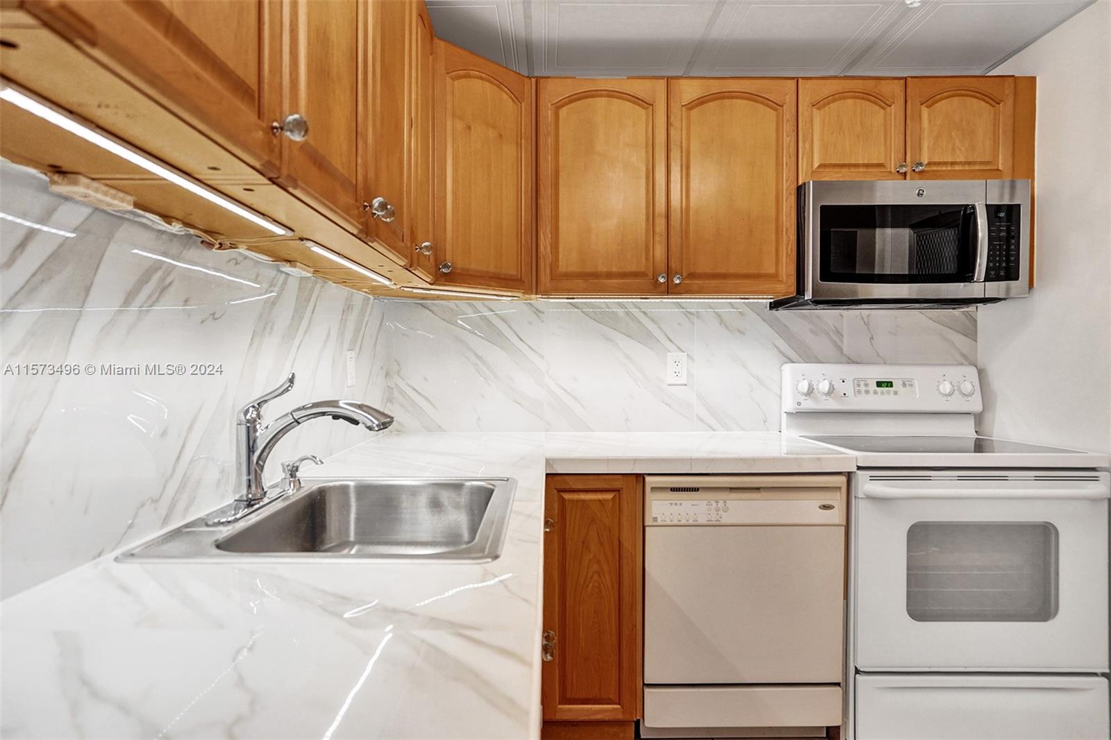 MAR-LEN GARDENS NO 7 CORP - Residential