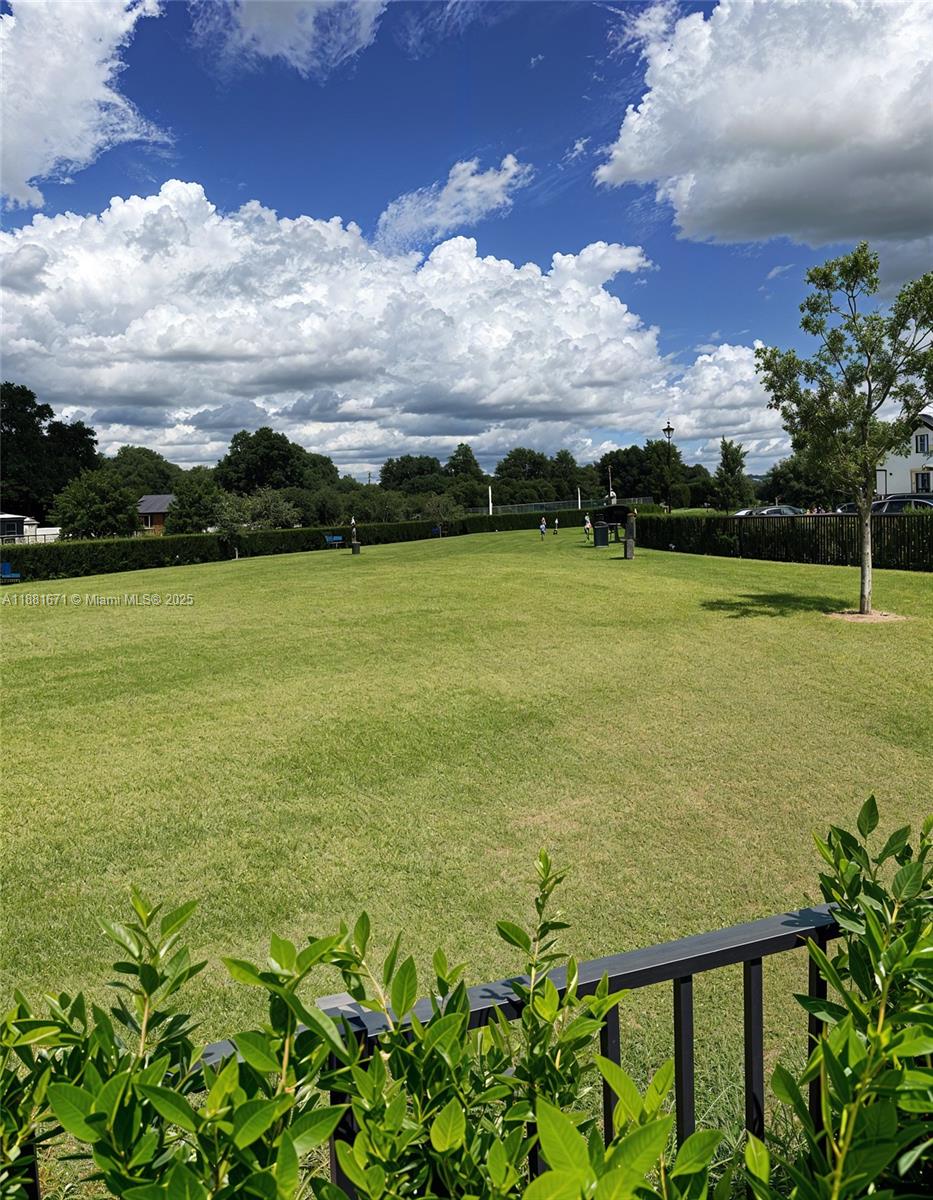 GOLF PARK SEC 1 - Residential