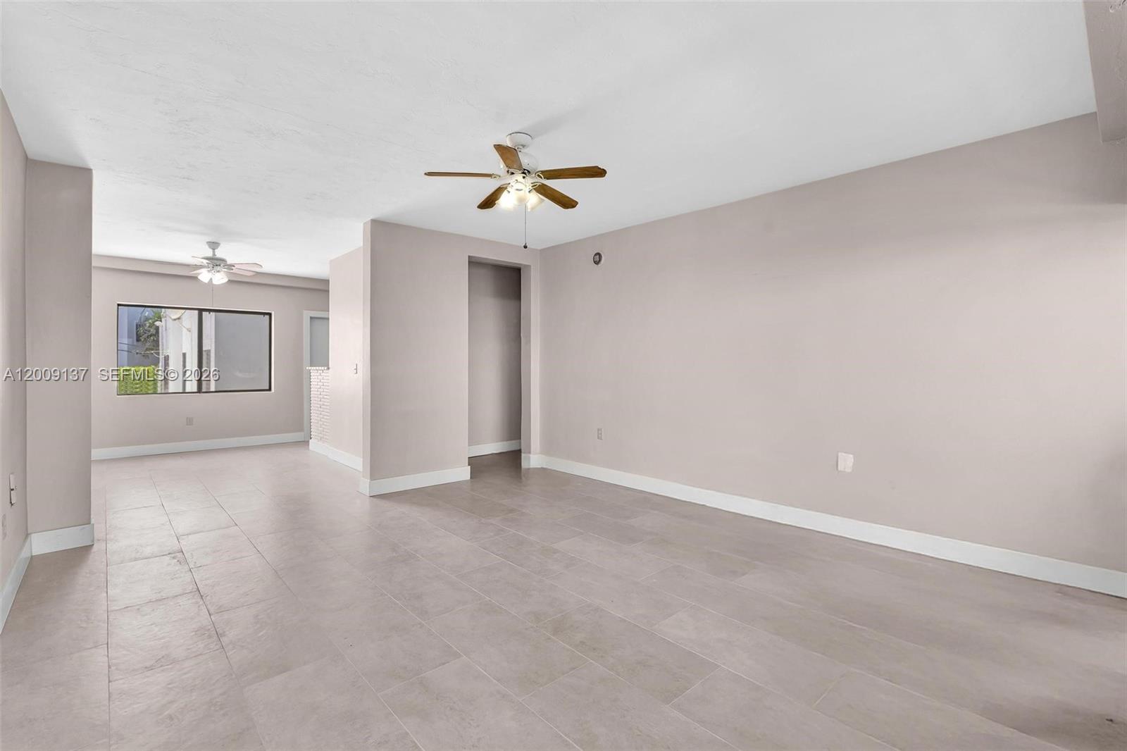 1165 Marseille Dr 21