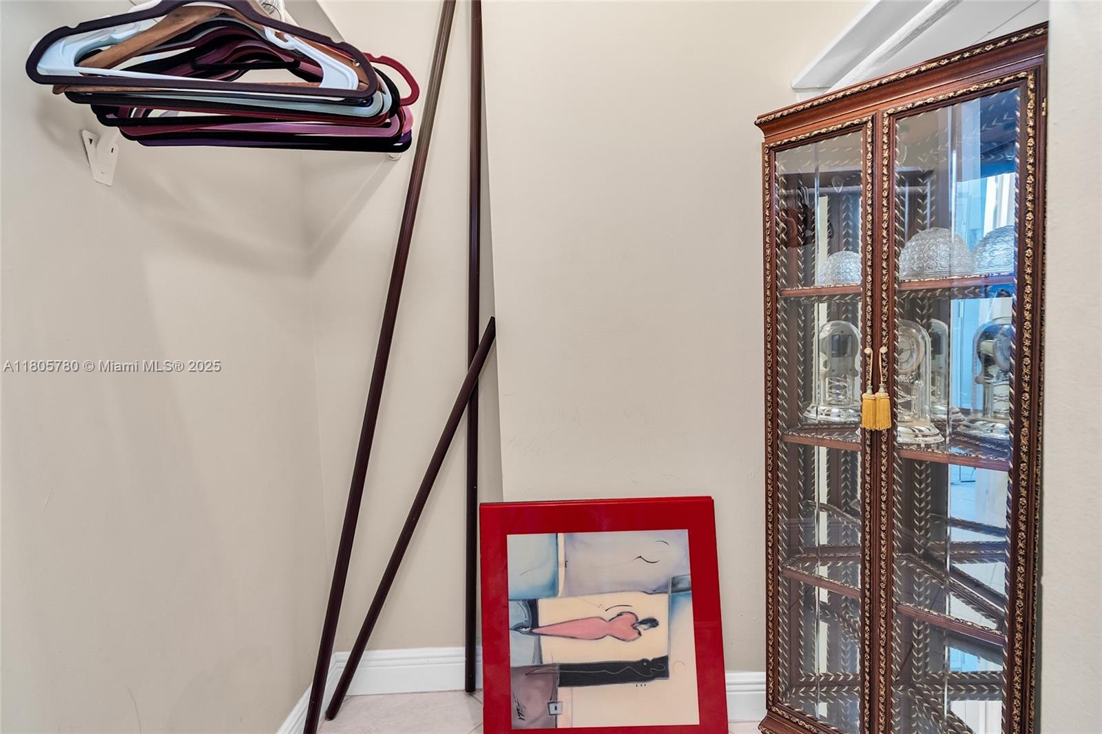 PARKER PLAZA CONDO ESTATE - Residential Lease