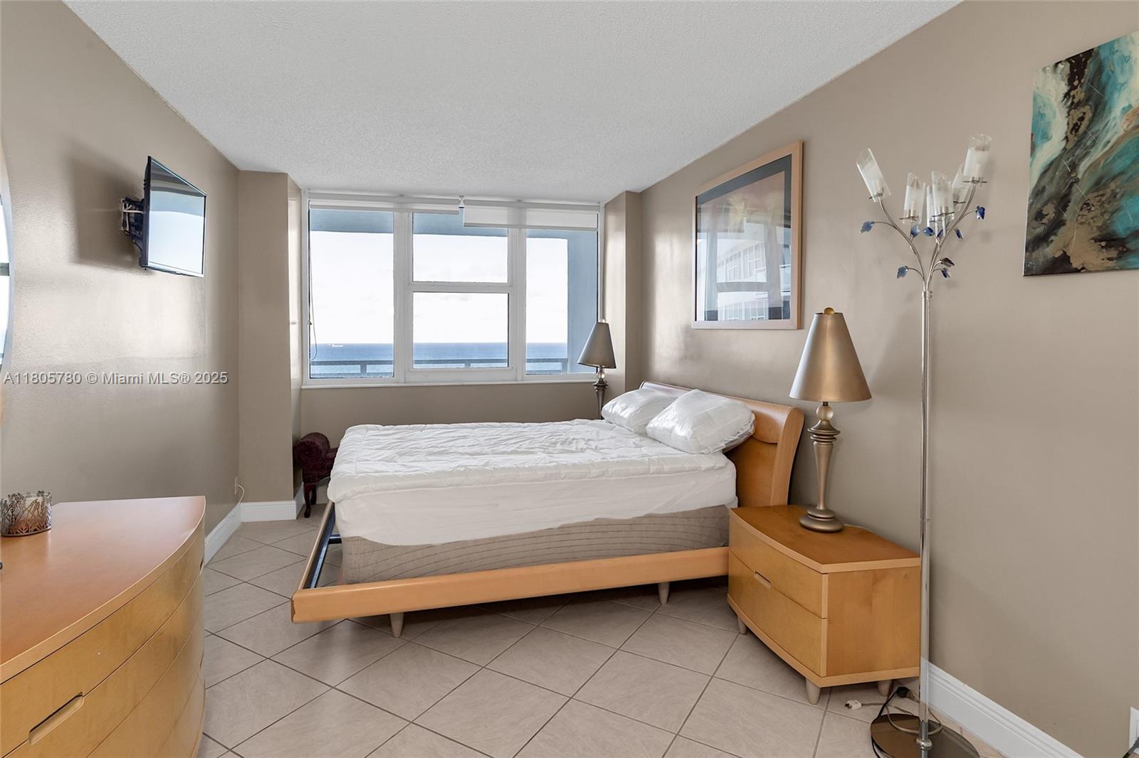 PARKER PLAZA CONDO ESTATE - Residential Lease