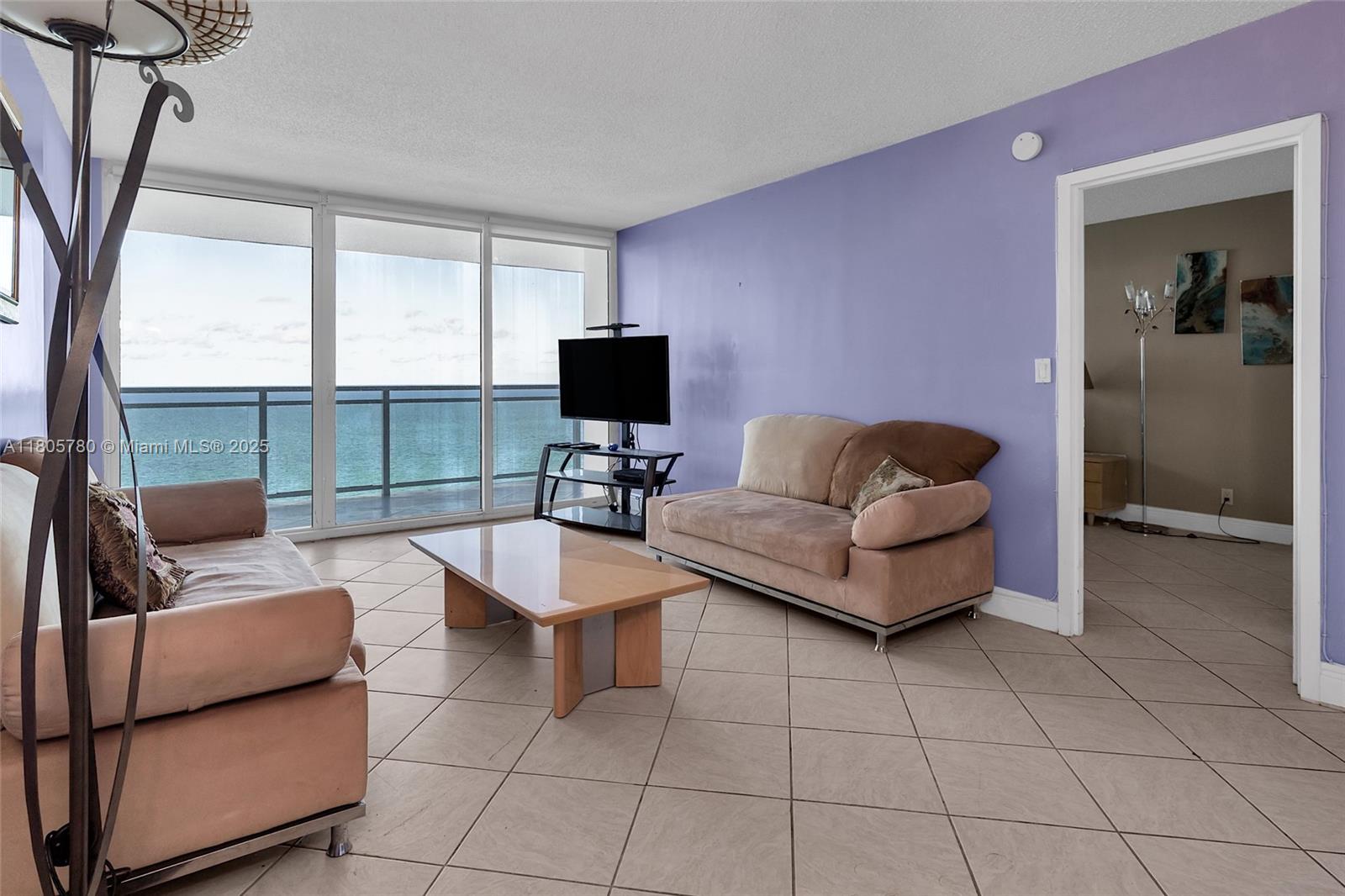 PARKER PLAZA CONDO ESTATE - Residential Lease