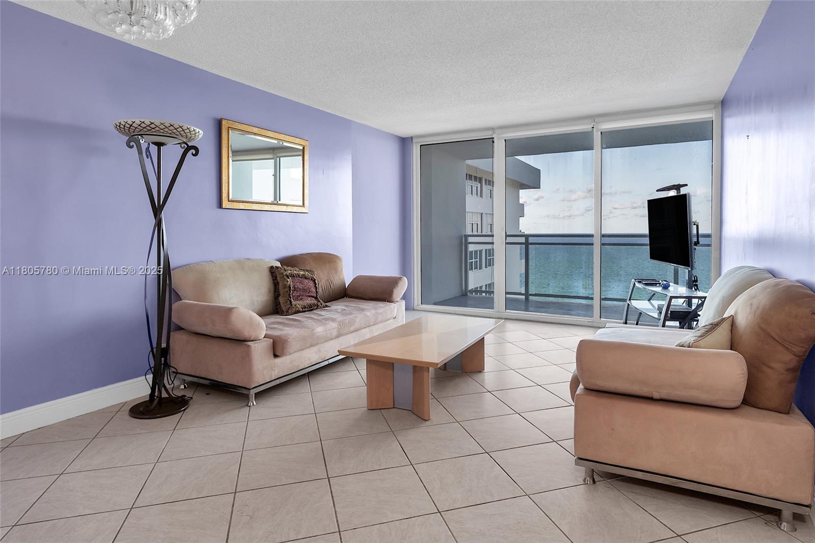 PARKER PLAZA CONDO ESTATE - Residential Lease