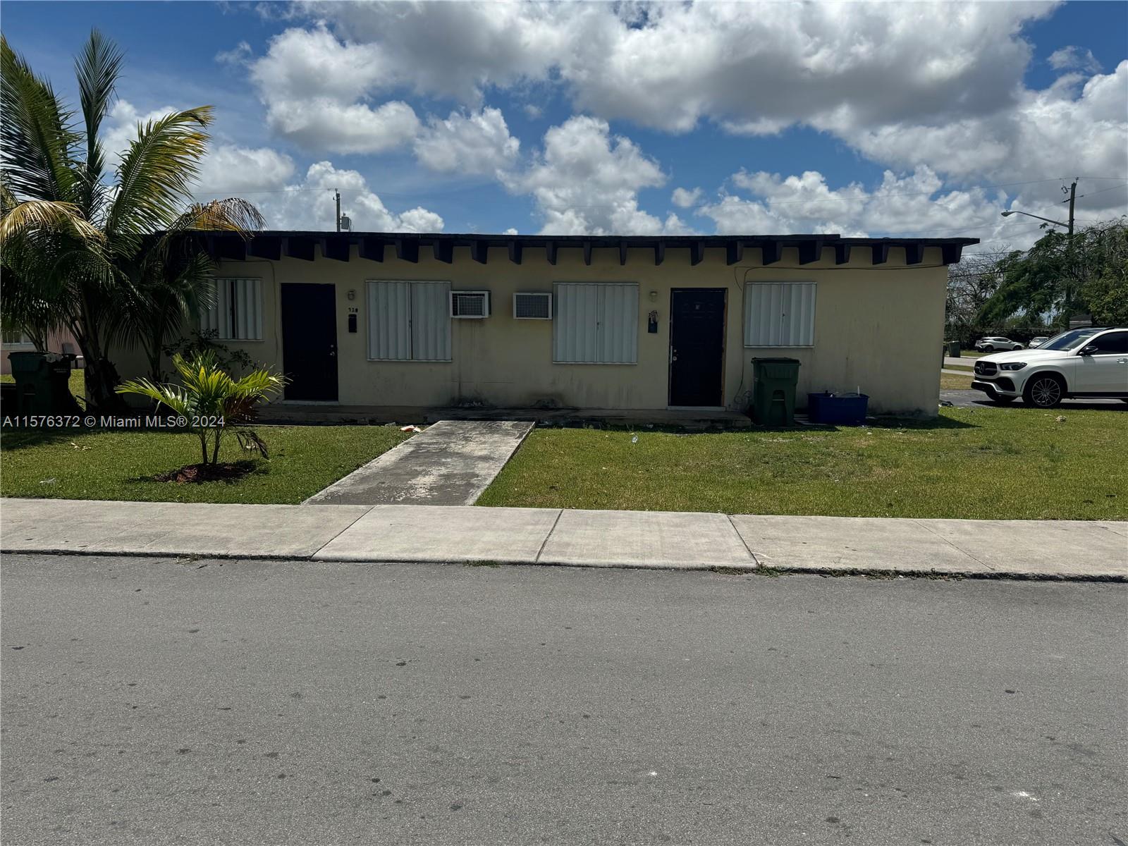 Rental Property at 720 Sw 6th St St, Homestead, Miami-Dade County, Florida -  - $480,000 MO.