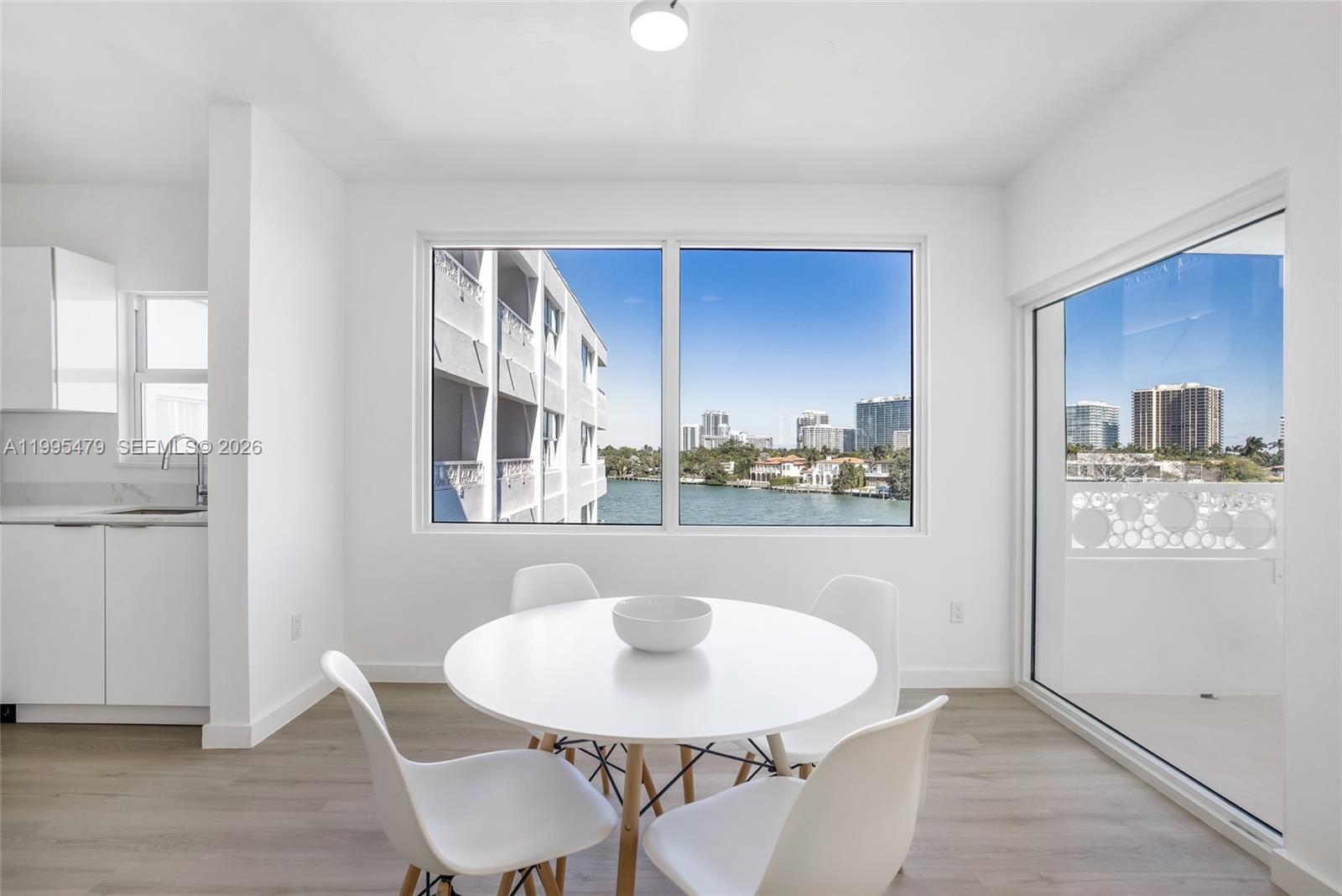 9881 E Bay Harbor Dr 401