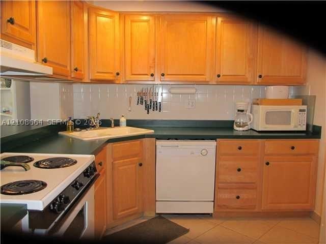 1410 S Ocean Dr 803