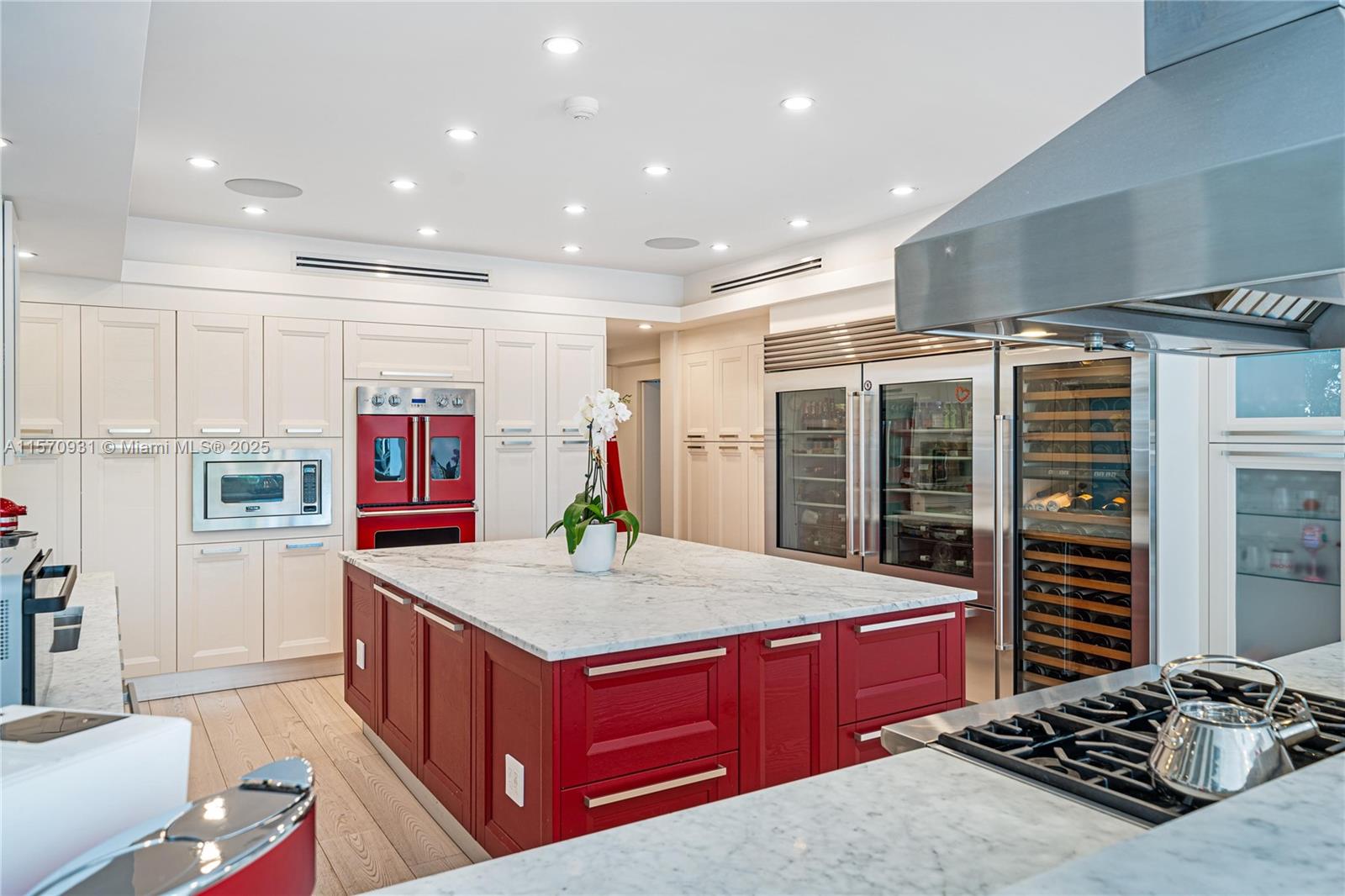 INDIAN CREEK SUB - Residential