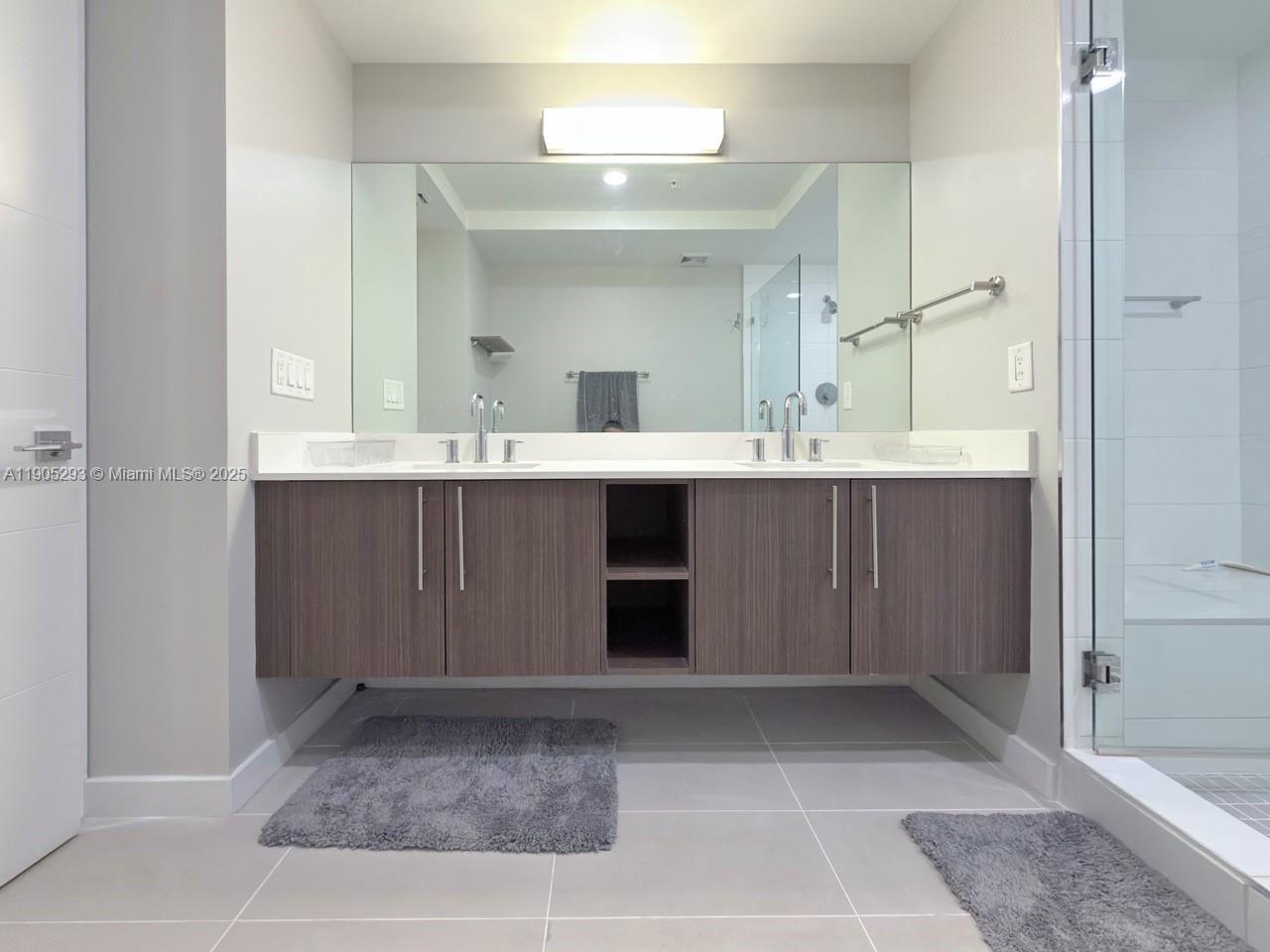 GRAND BAY COMMONS SOUTH - Residential