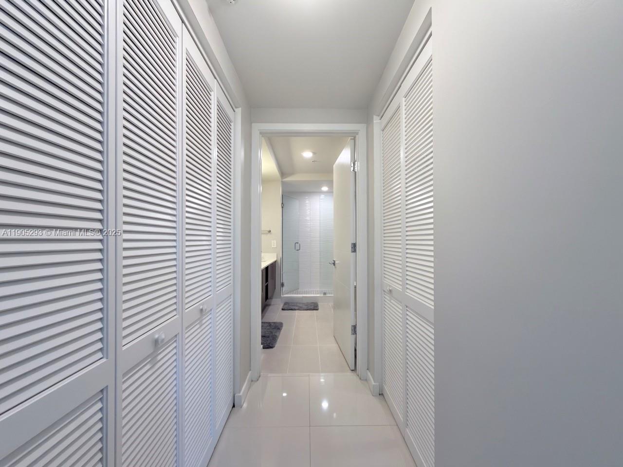 GRAND BAY COMMONS SOUTH - Residential