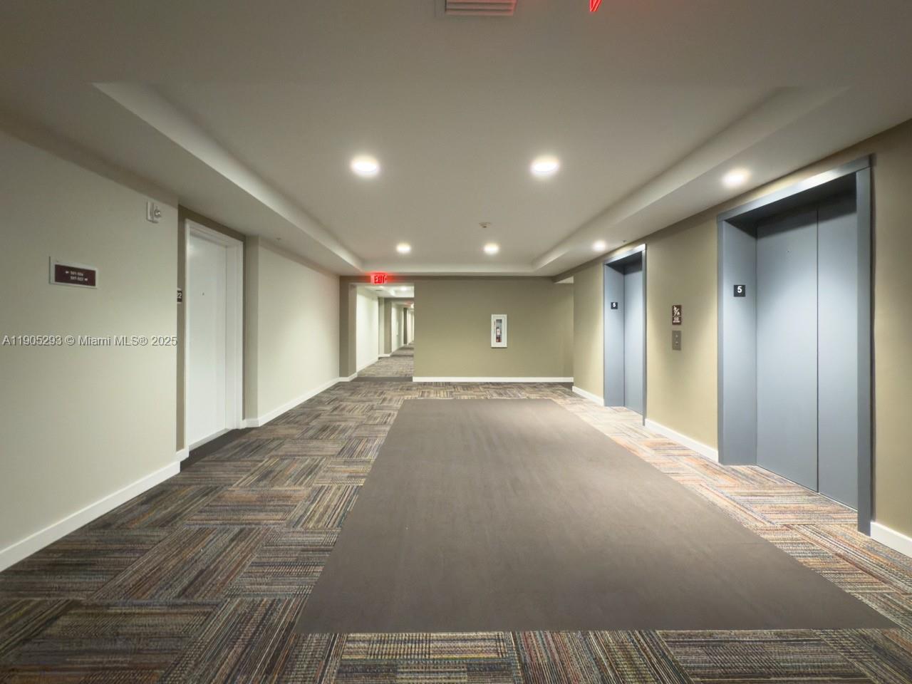 GRAND BAY COMMONS SOUTH - Residential