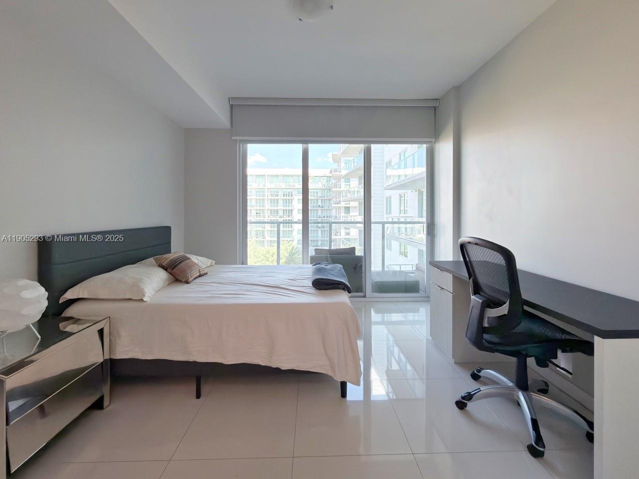 GRAND BAY COMMONS SOUTH - Residential