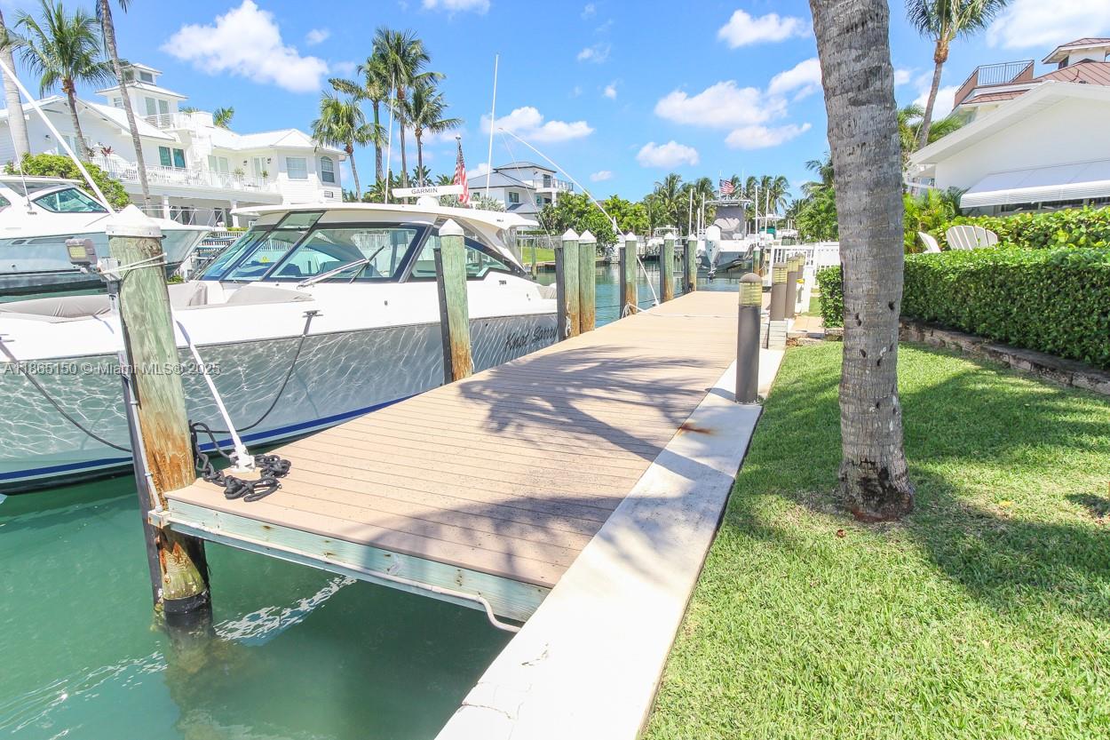 WATERWAY VILLAGE - Residential